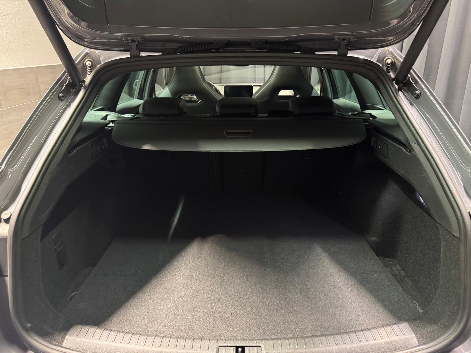 CUPRA LEON ST 1.4 e-HYBRID pHEV DSG-image-23