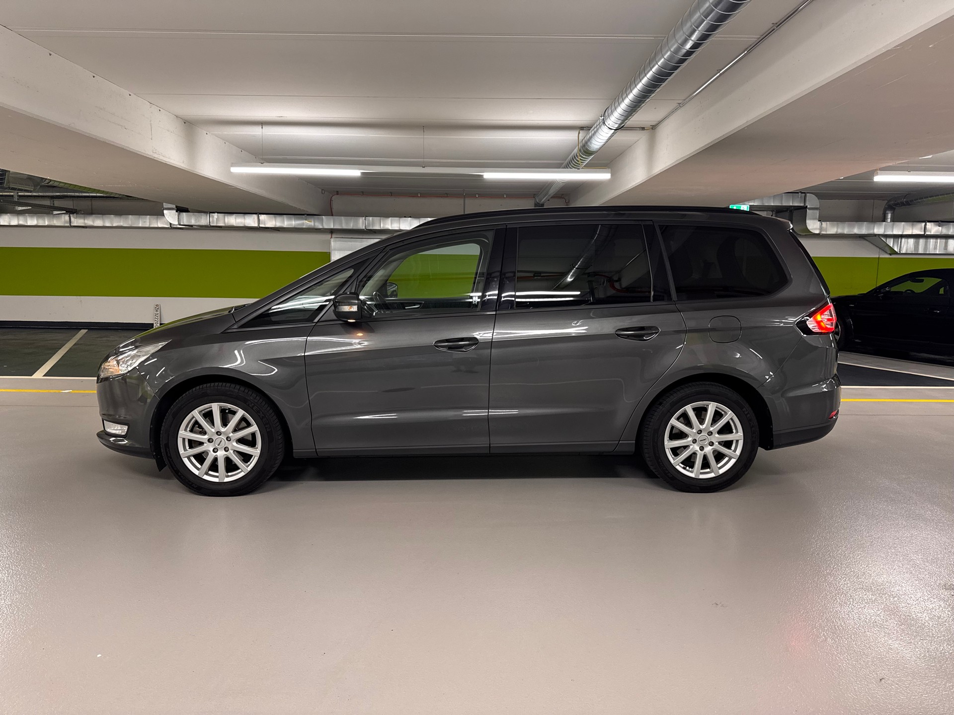 FORD Galaxy 1.5 SCTi Titanium-image-6