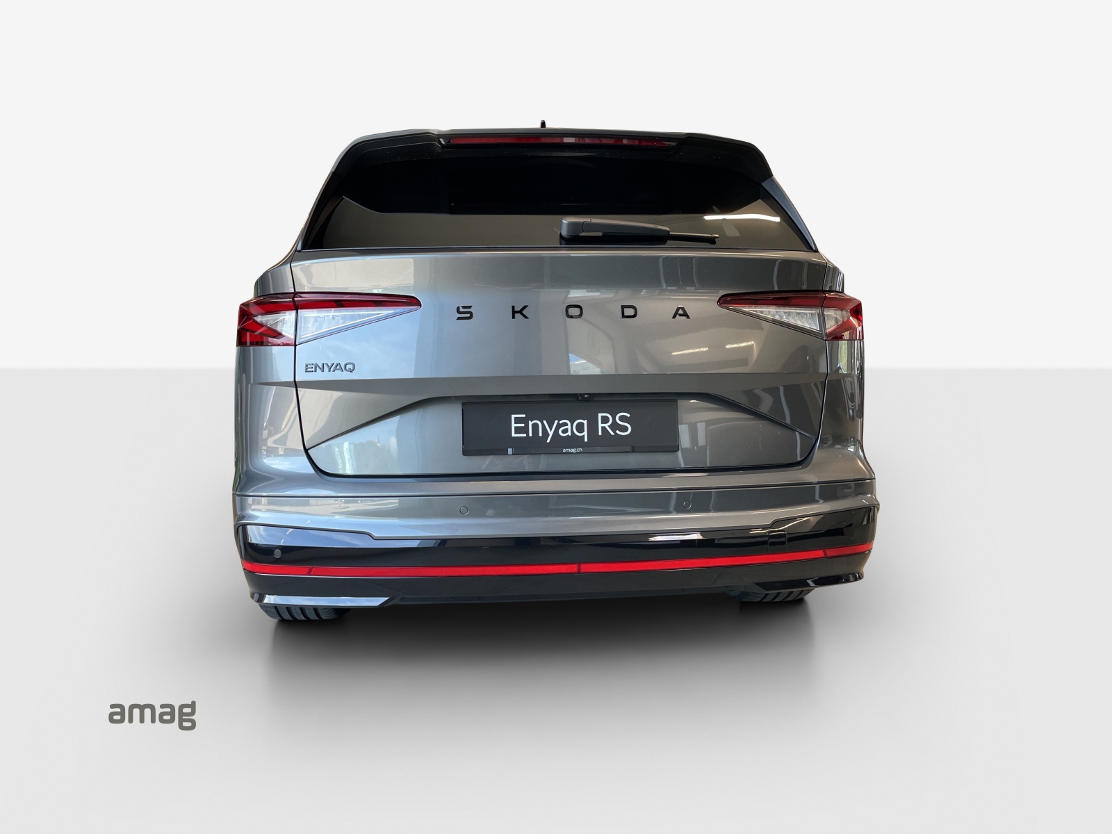 SKODA Enyaq 4x4 RS-image-1