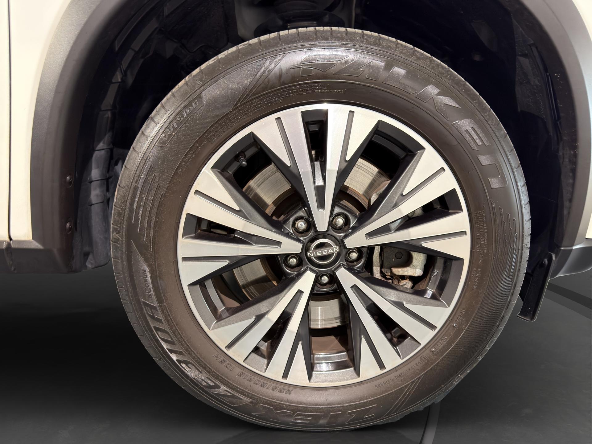 NISSAN X-Trail 1.5 VC-T e-Power N-Connecta-image-17