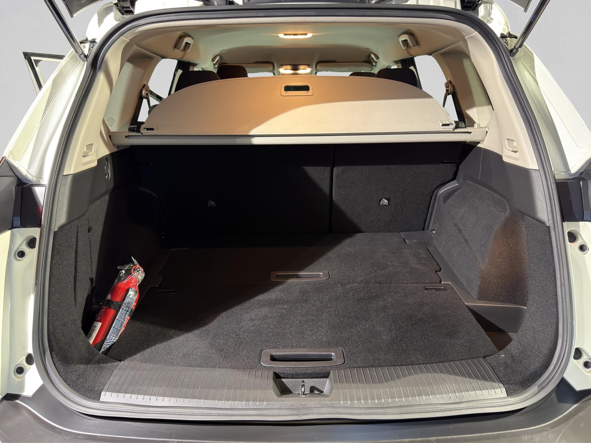 NISSAN X-Trail 1.5 VC-T e-Power N-Connecta-image-15