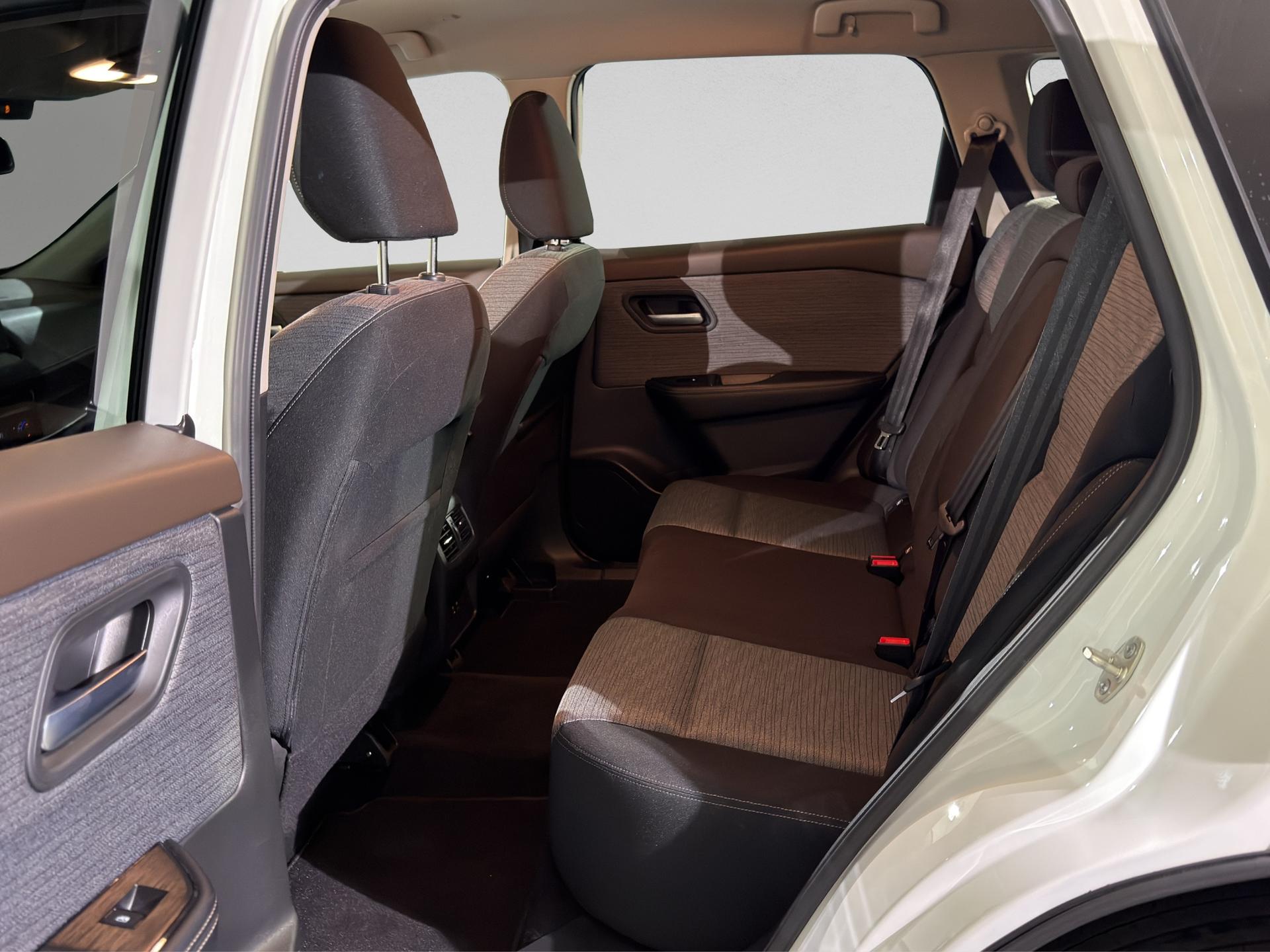 NISSAN X-Trail 1.5 VC-T e-Power N-Connecta-image-14
