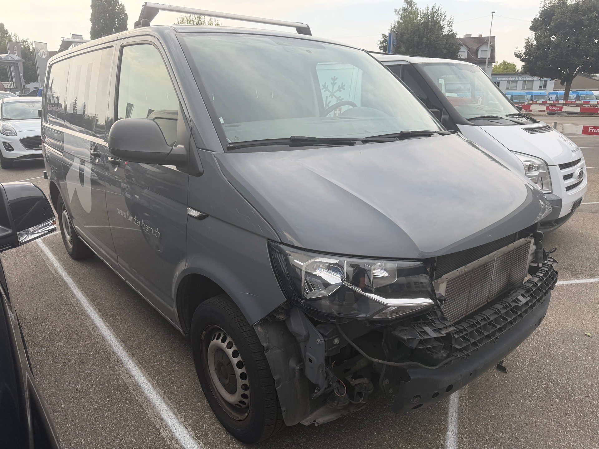 VW T6 2.0 TDI Entry-image-1