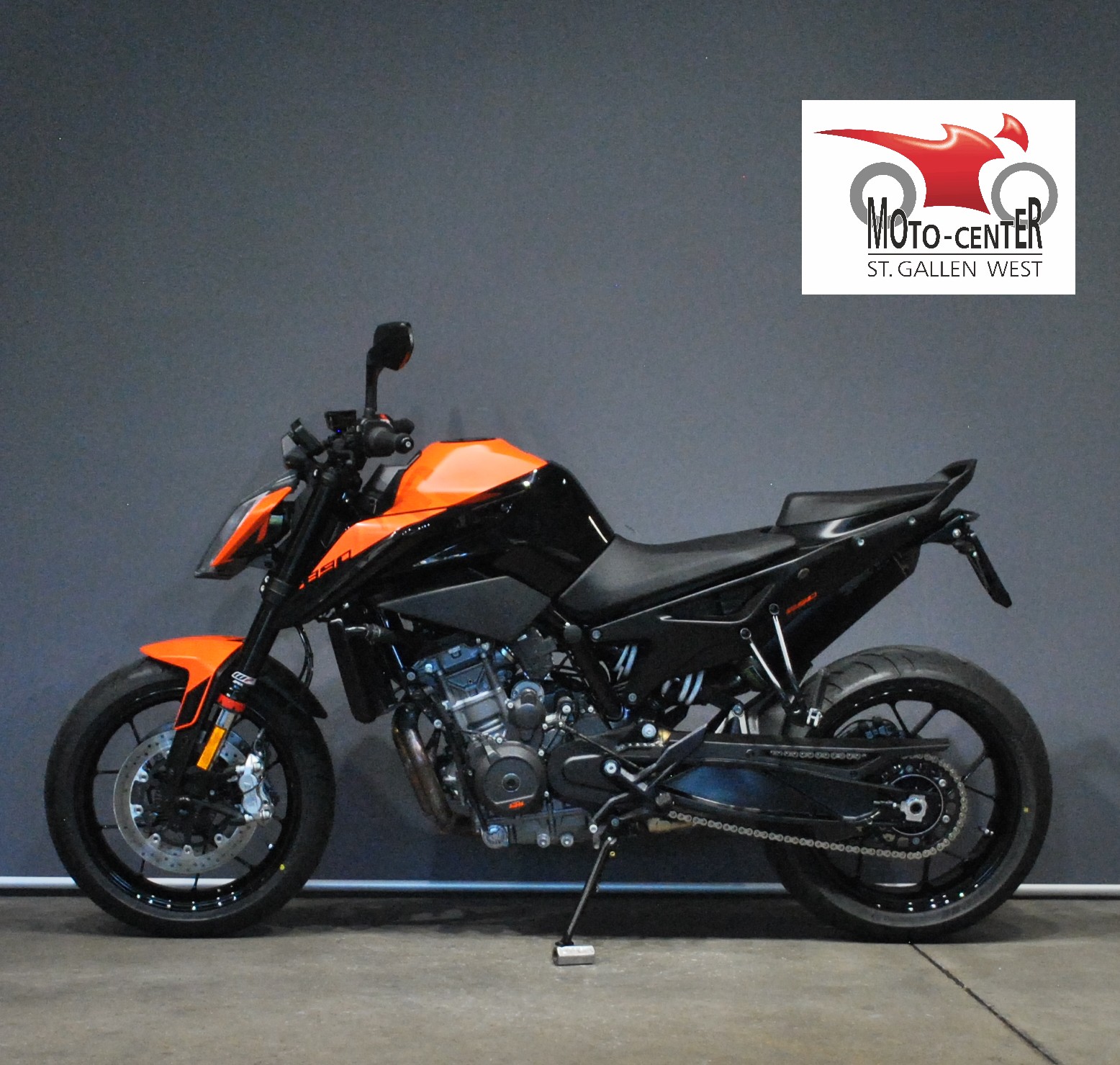 KTM 890 Duke-showroom-element-2