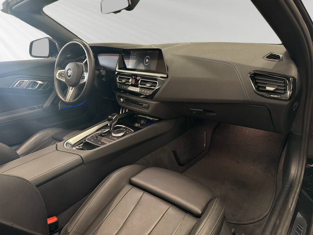 BMW Z4 sDrive 20i M Sport Steptronic-image-5