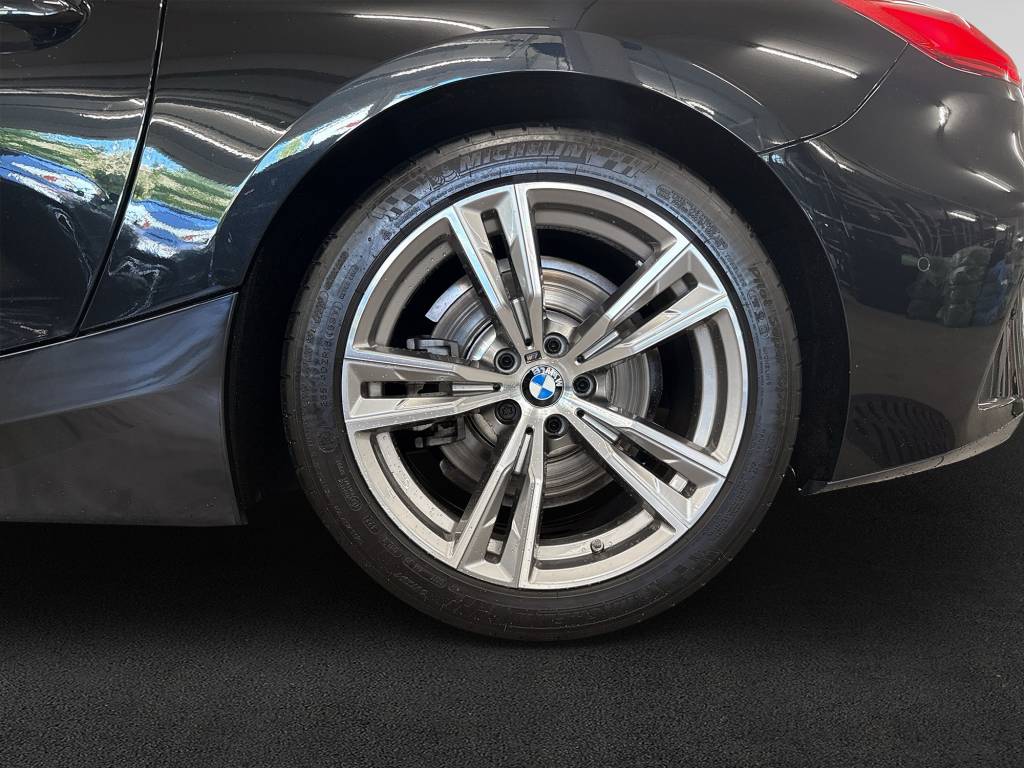 BMW Z4 sDrive 20i M Sport Steptronic-image-9