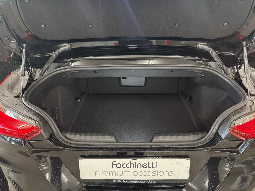 BMW Z4 sDrive 20i M Sport Steptronic-image-8