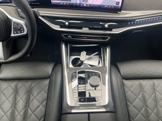 BMW X6 xDr 48V 30d M SportPro-image-11