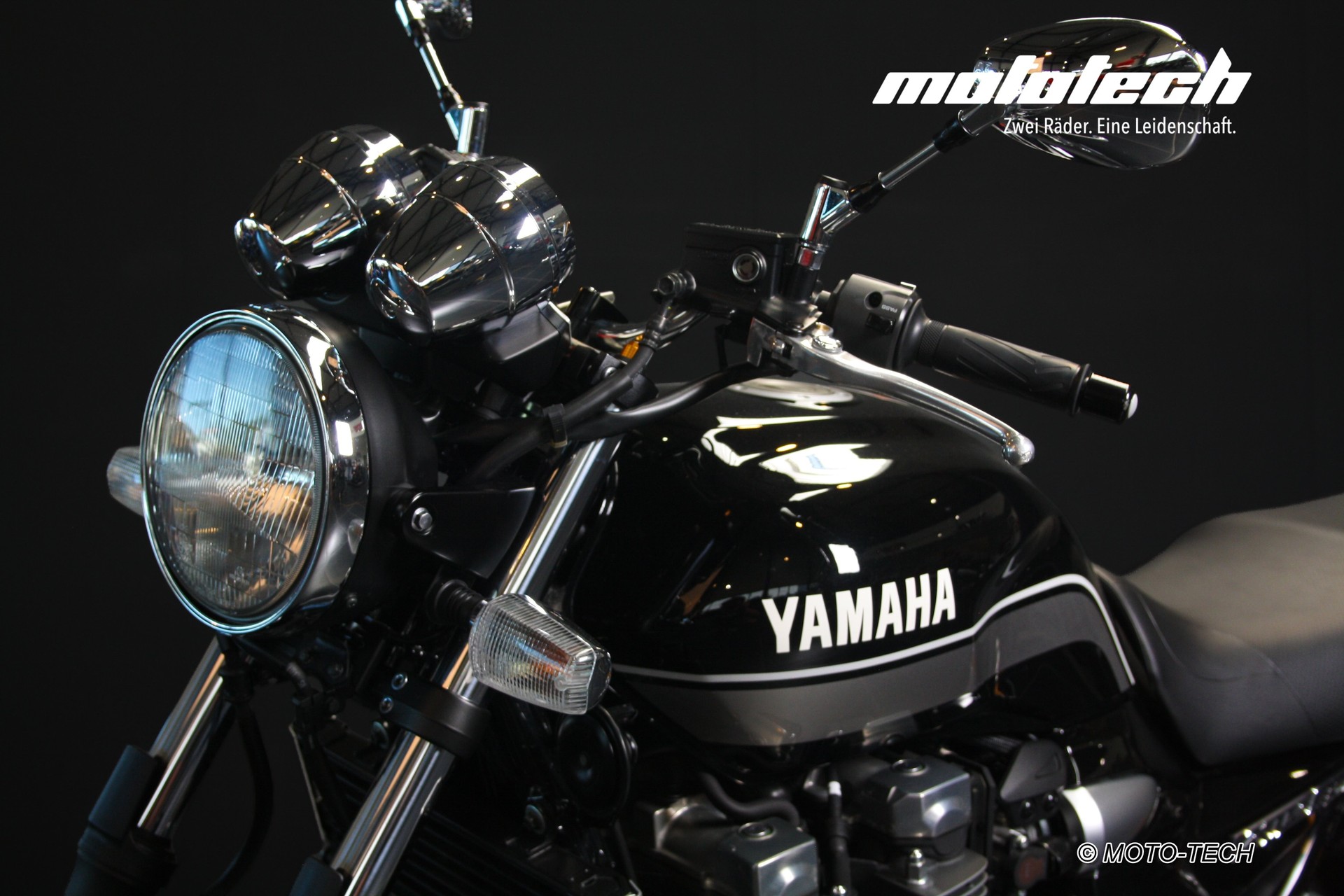 YAMAHA XJR 1300-image-8