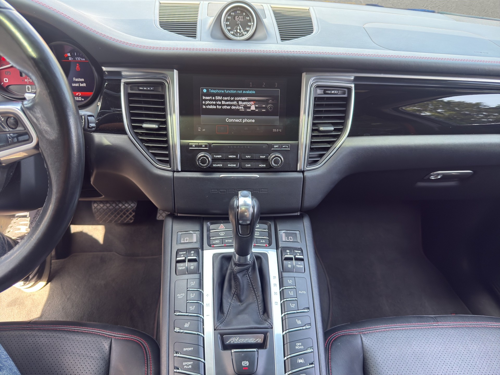 PORSCHE Macan GTS PDK-image-11