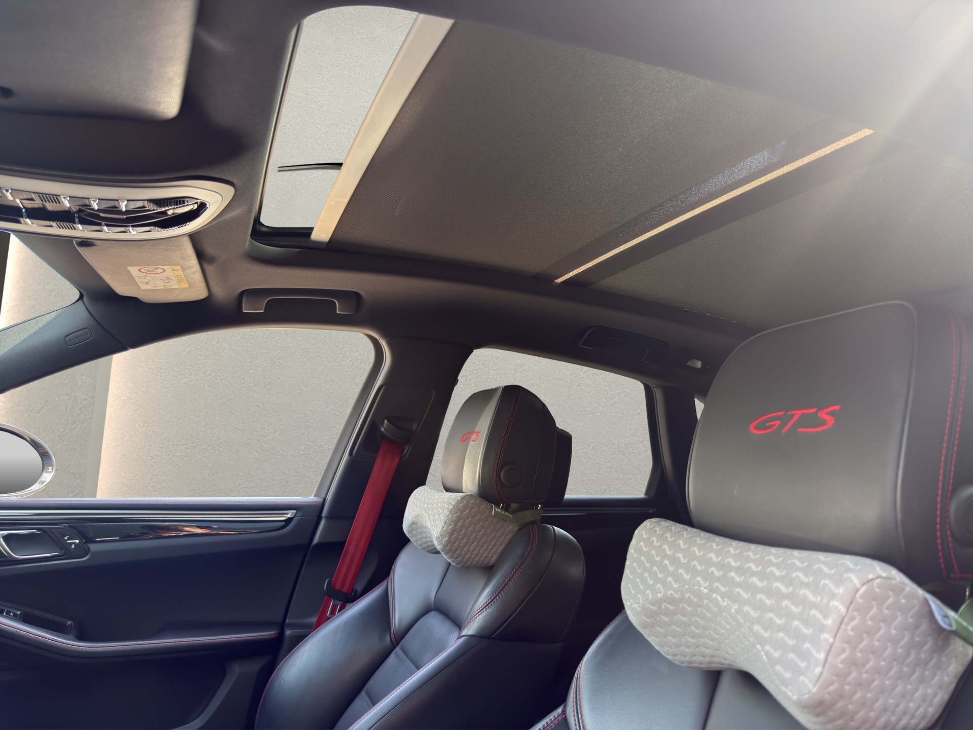 PORSCHE Macan GTS PDK-image-12