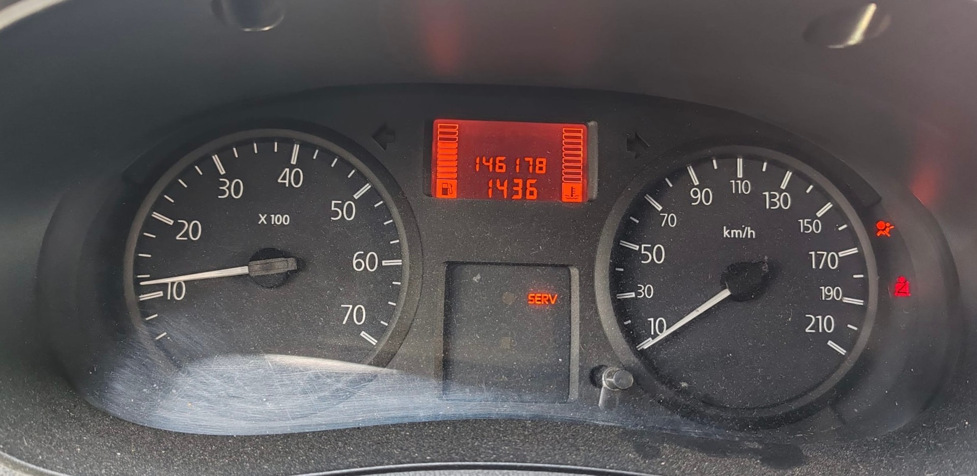 RENAULT Kangoo 1.6 16V-image-12