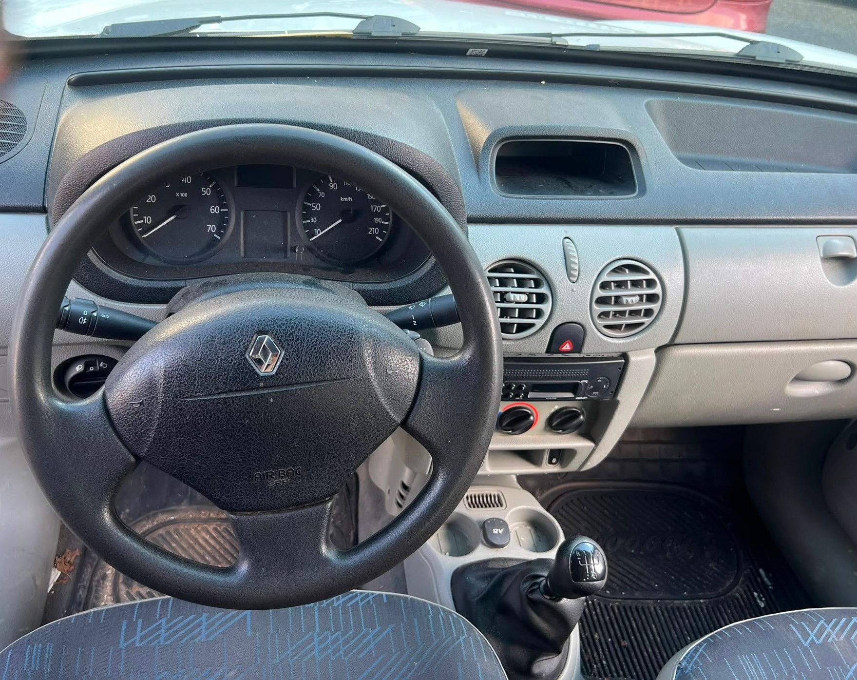RENAULT Kangoo 1.6 16V-image-11