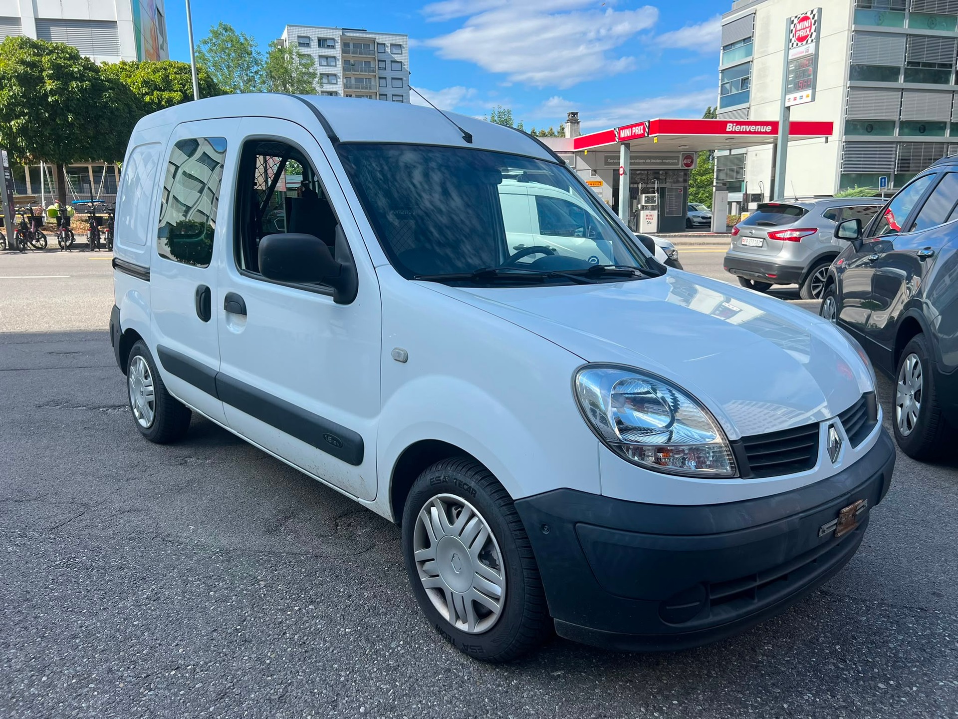 RENAULT Kangoo 1.6 16V-image-3