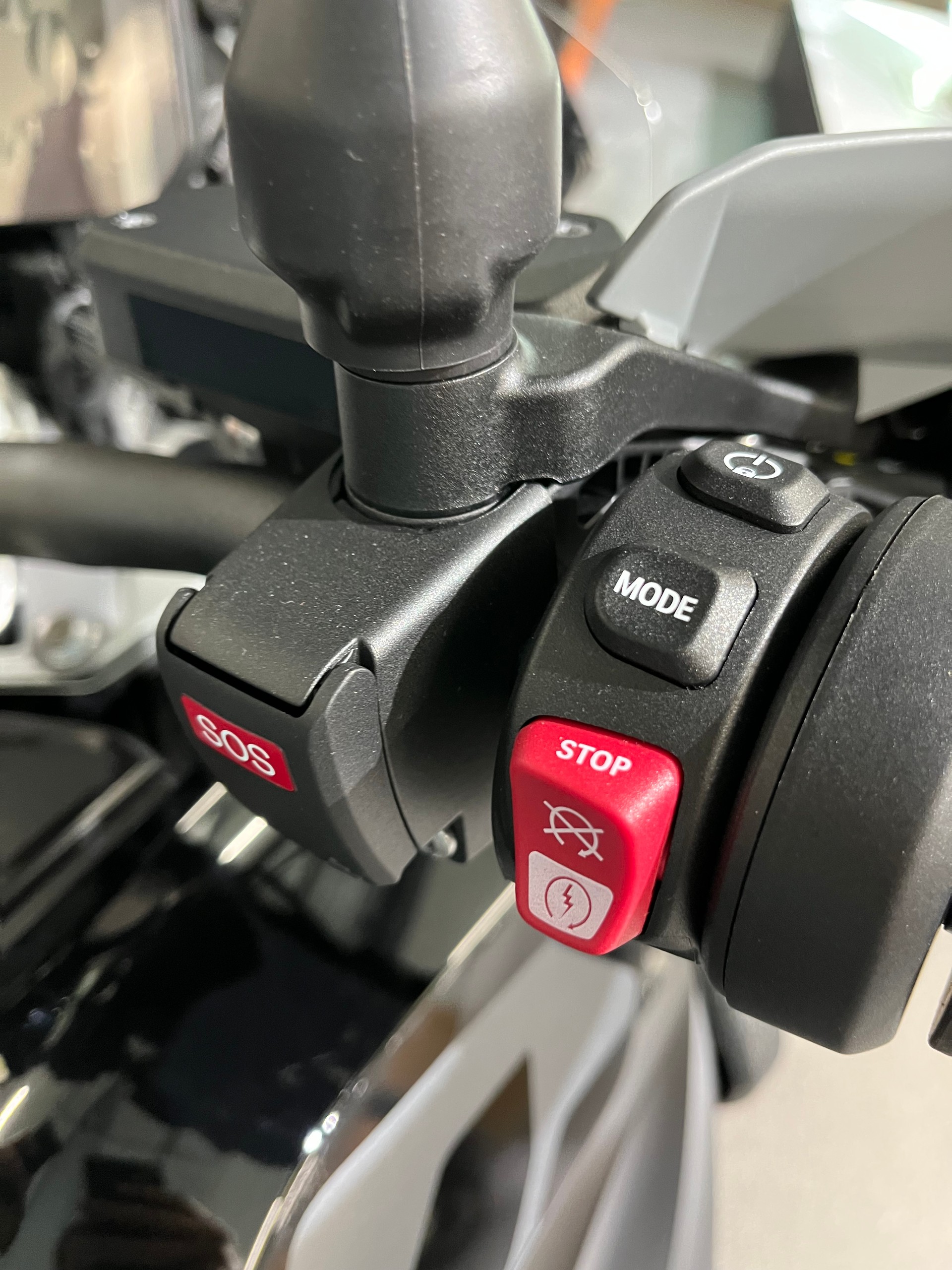 BMW R 1300 GS-image-4