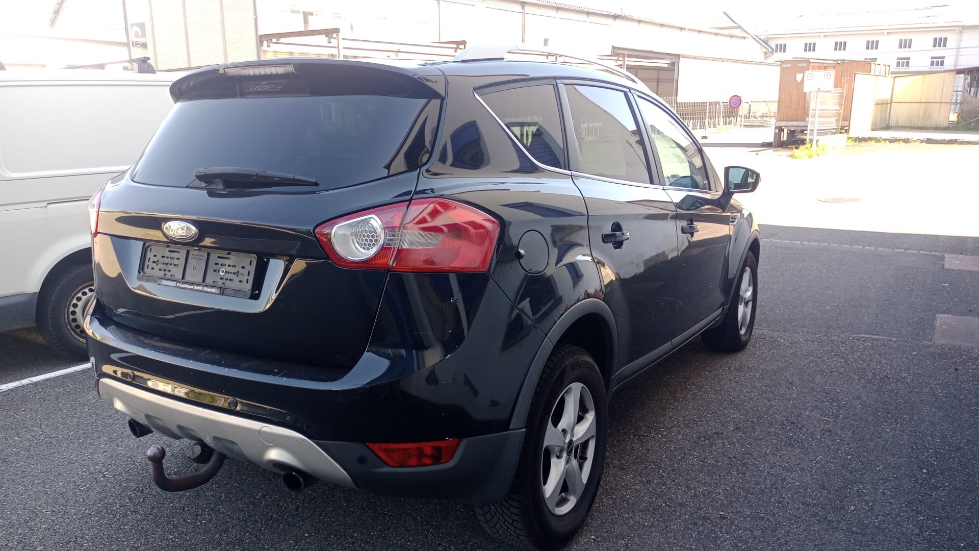 FORD Kuga 2.0 TDCi Carving 4WD PowerShift-image-4