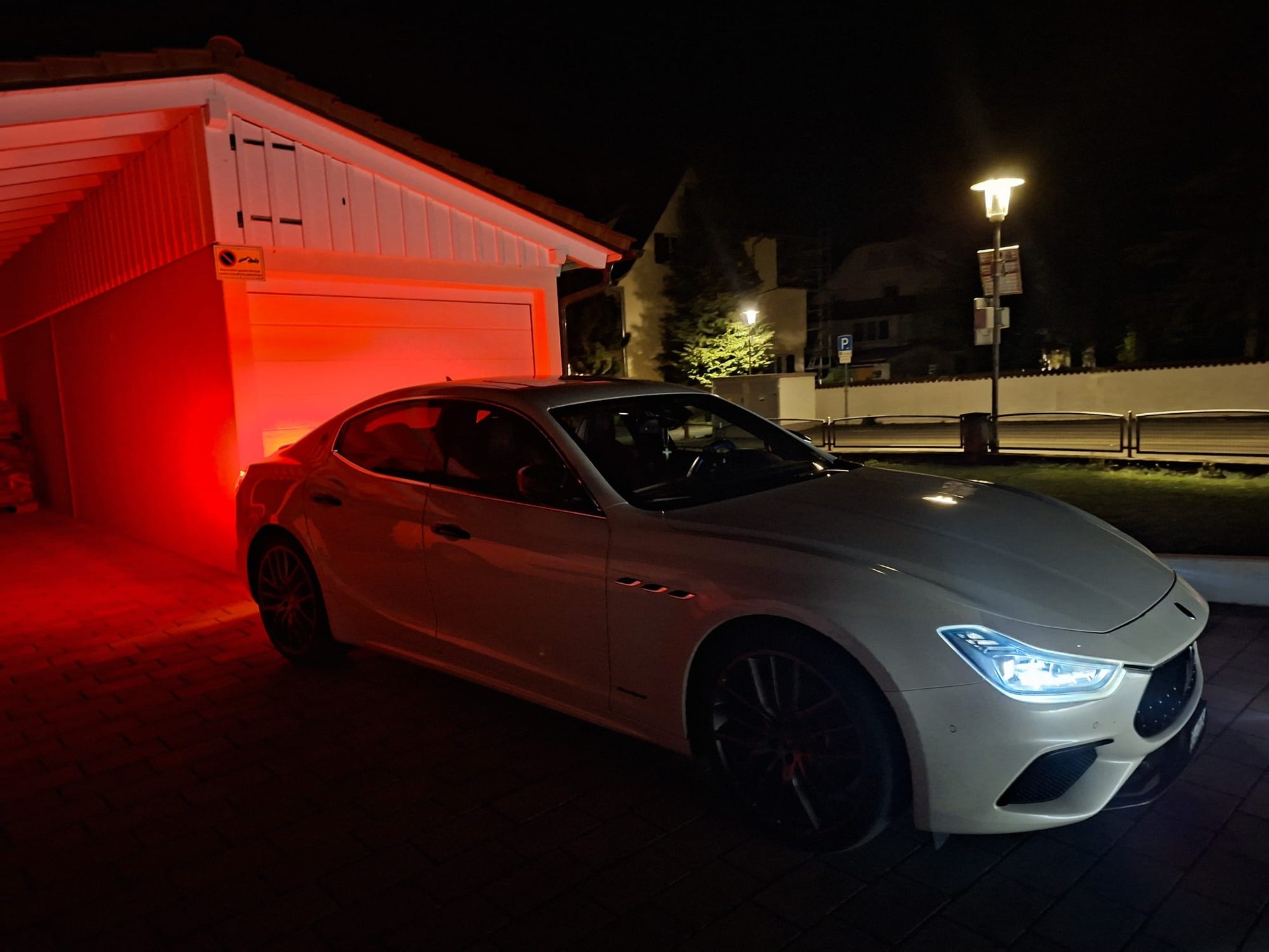 MASERATI 3.0 V6 S GranSport Q4-image-4