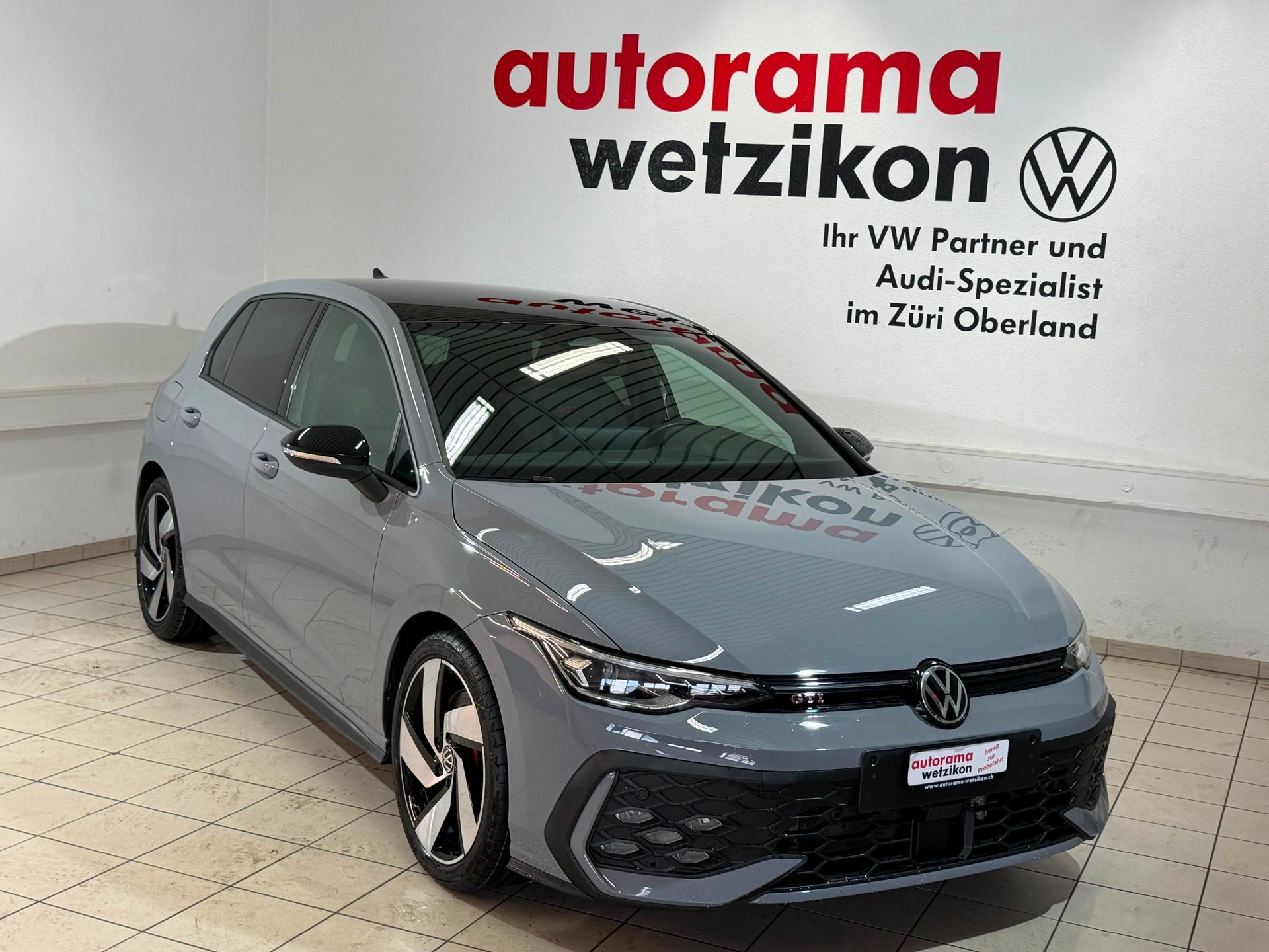 VW Golf 2.0 TSI GTI DSG-image-1