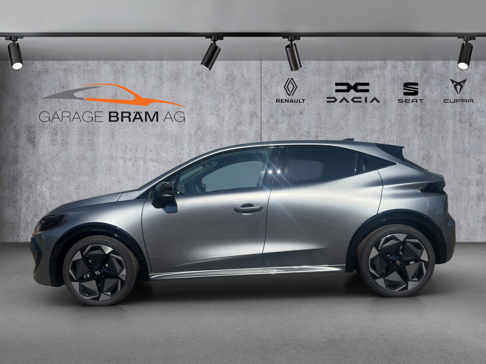 RENAULT Clio 1.8 E-Tech Techno-image-7