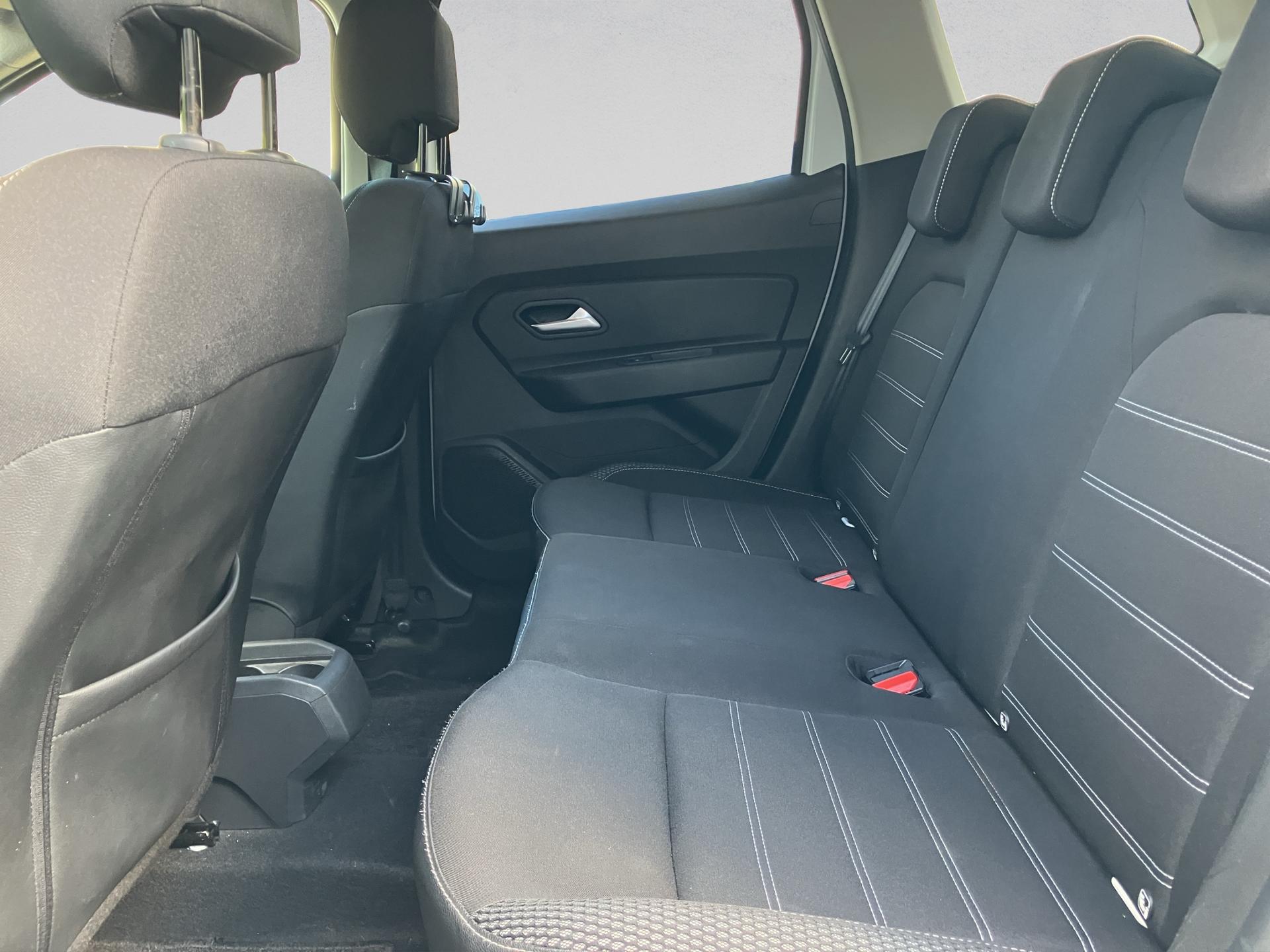 DACIA Duster TCe 125 Prestige 4x4-image-14