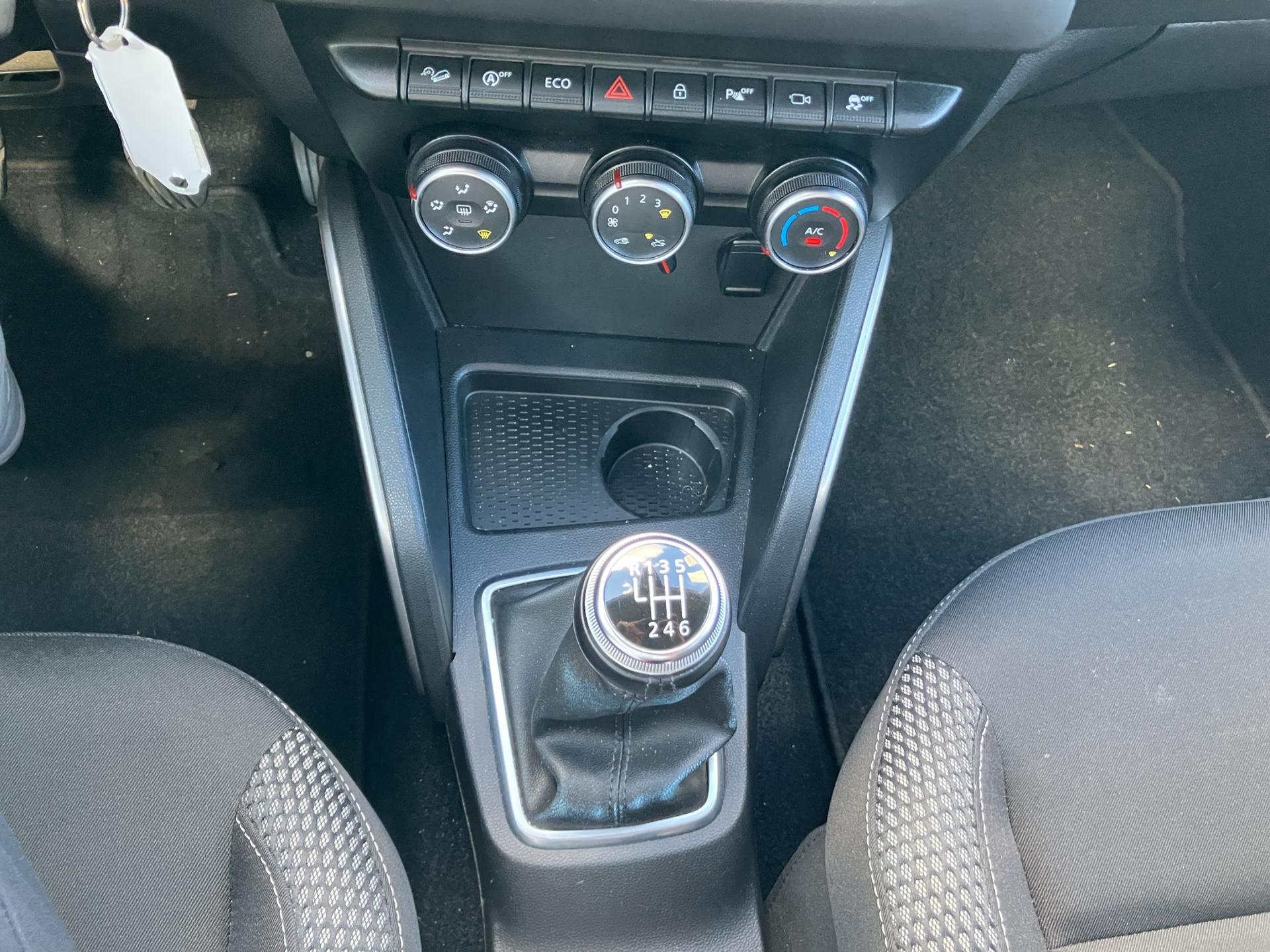 DACIA Duster TCe 125 Prestige 4x4-image-11