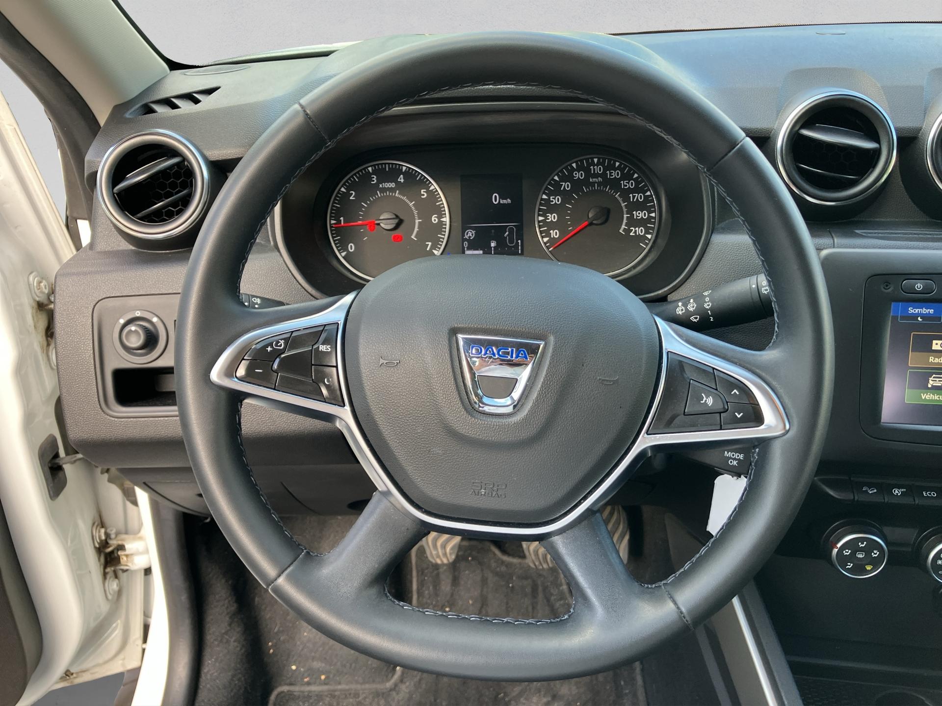 DACIA Duster TCe 125 Prestige 4x4-image-9