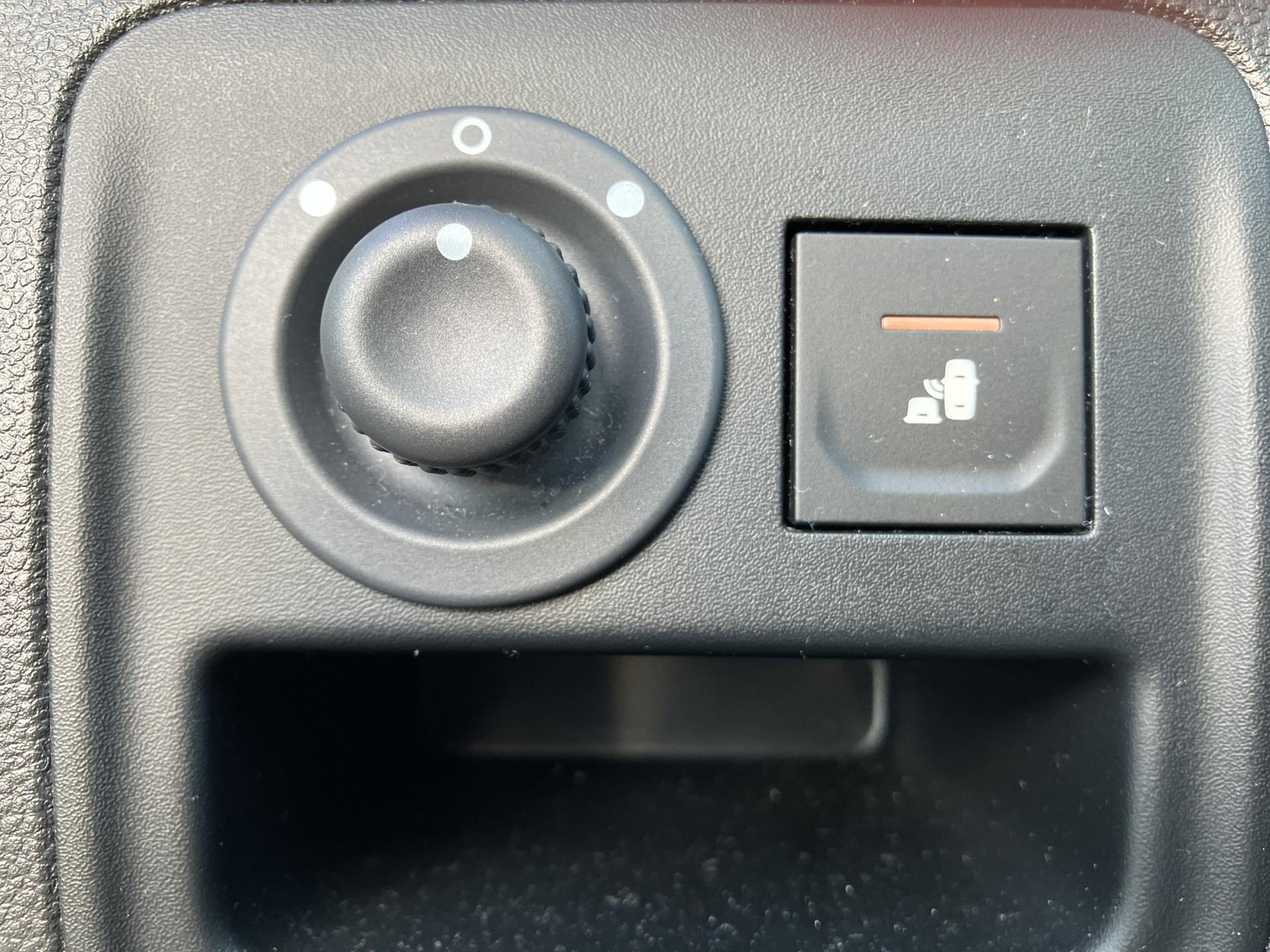 DACIA Duster TCe 125 Prestige 4x4-image-21