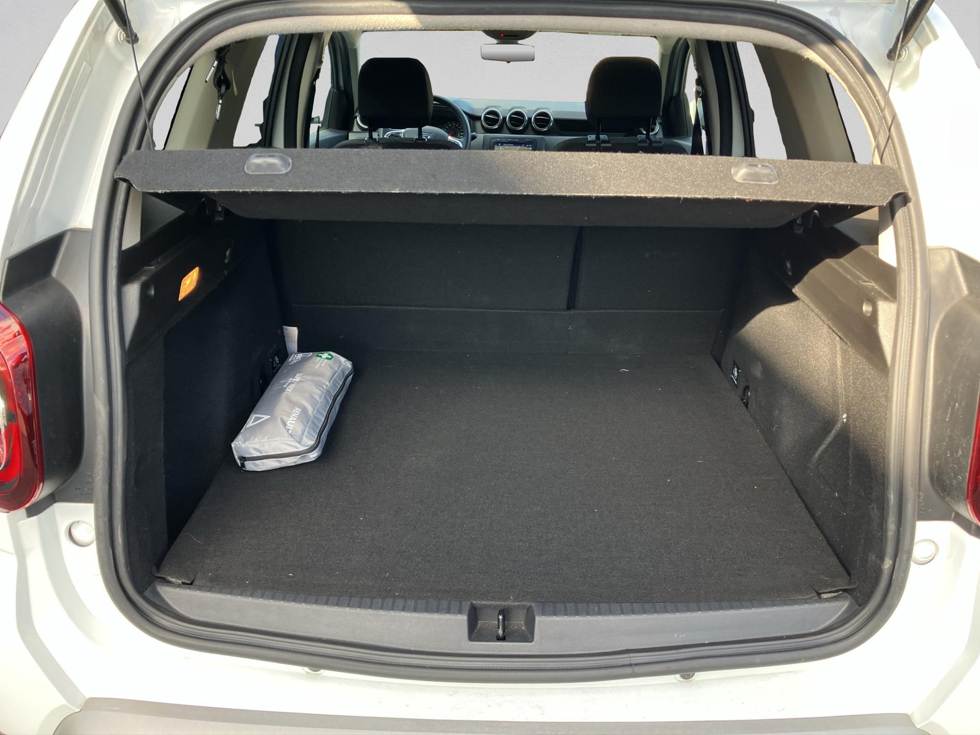 DACIA Duster TCe 125 Prestige 4x4-image-15
