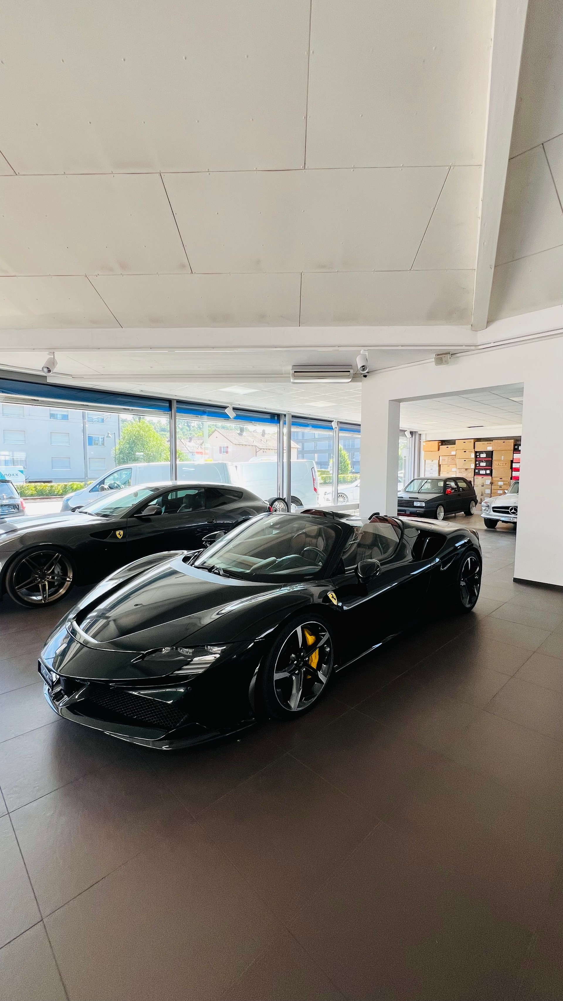 FERRARI SF90 Spider-image-7