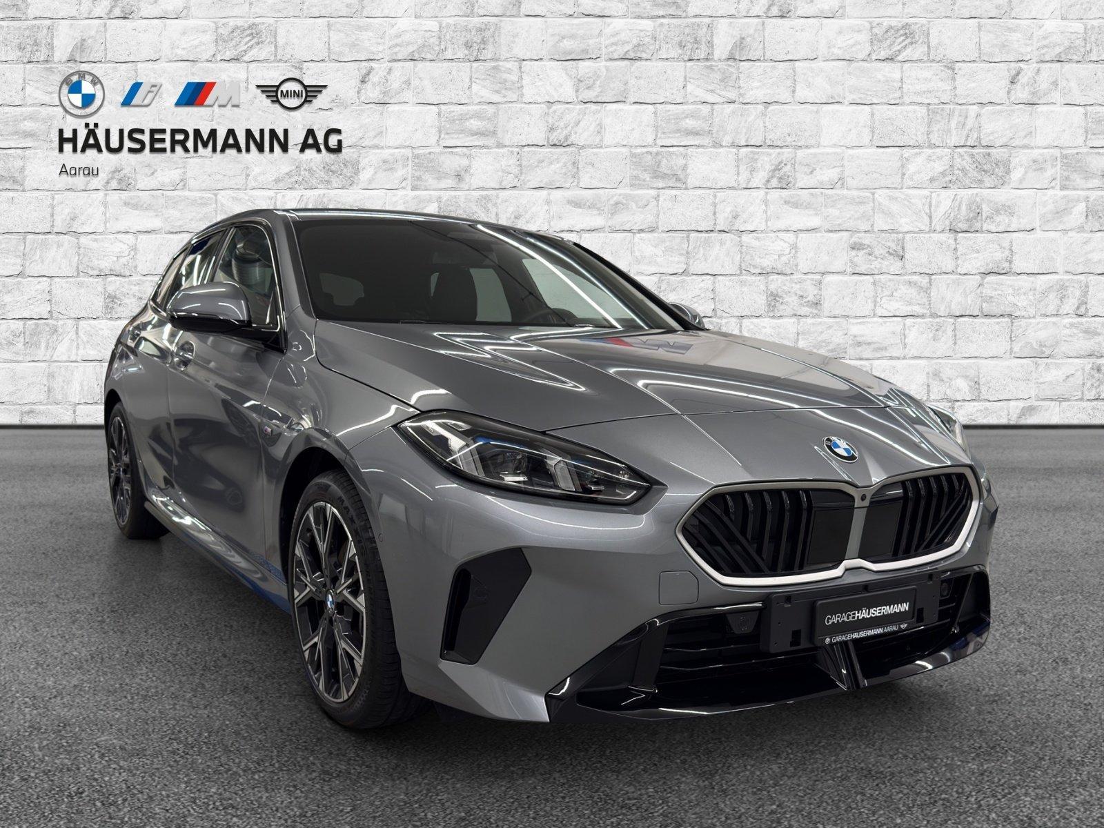 BMW 120d-showroom-element-2
