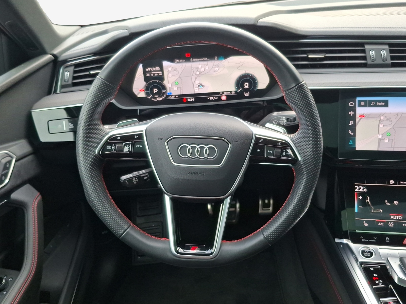 AUDI Q8 Sportback 55 e-tron Black Edition quattro-image-9