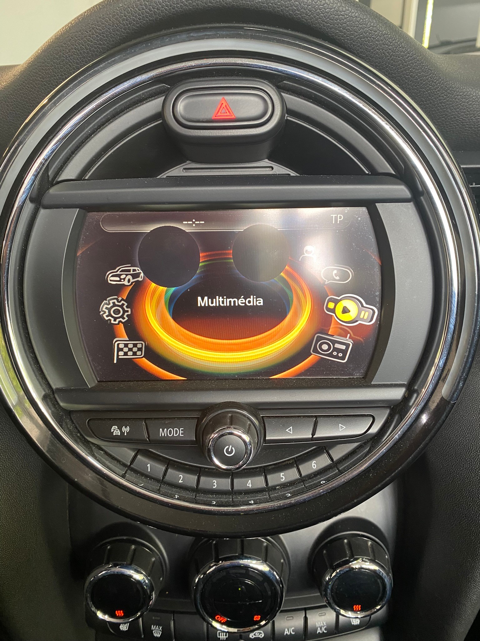 MINI Cooper D Cabriolet Steptronic-image-20