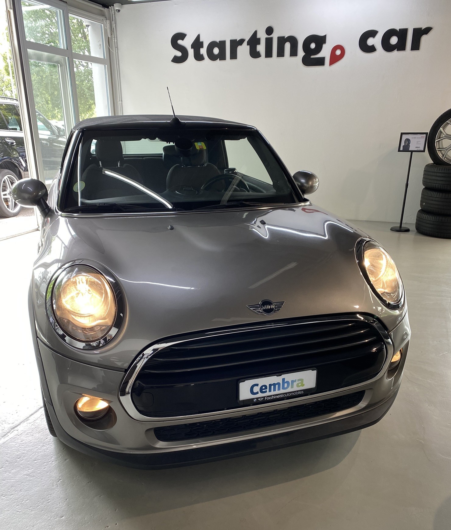 MINI Cooper D Cabriolet Steptronic-image-0