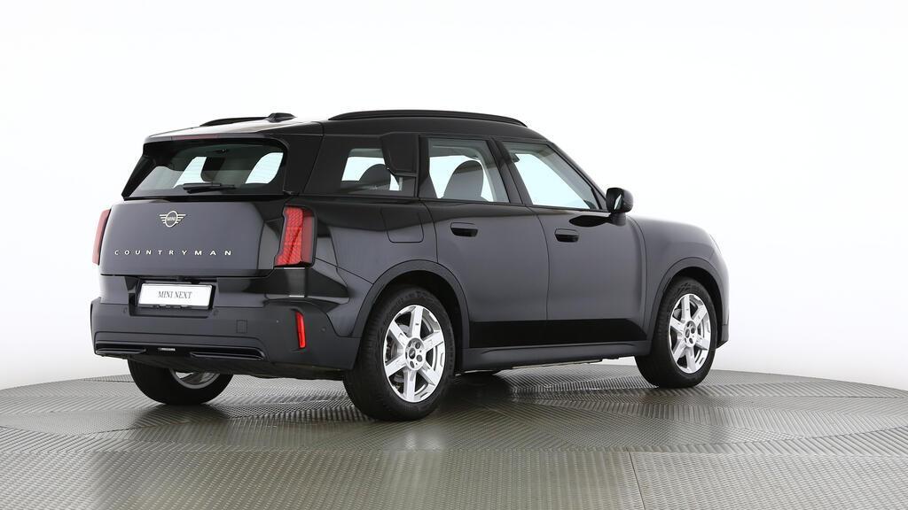 MINI Countryman E-image-3