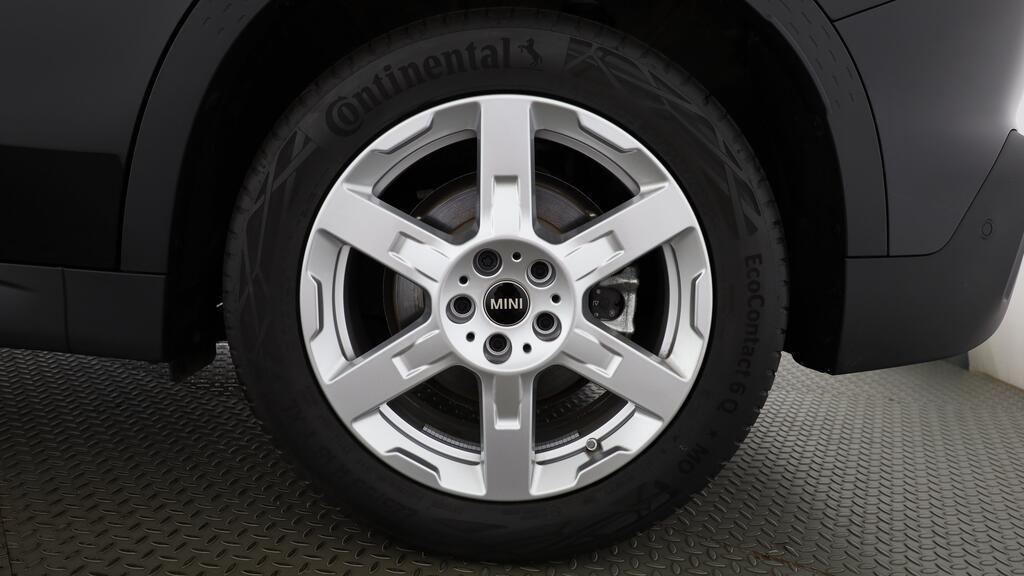 MINI Countryman E-image-9