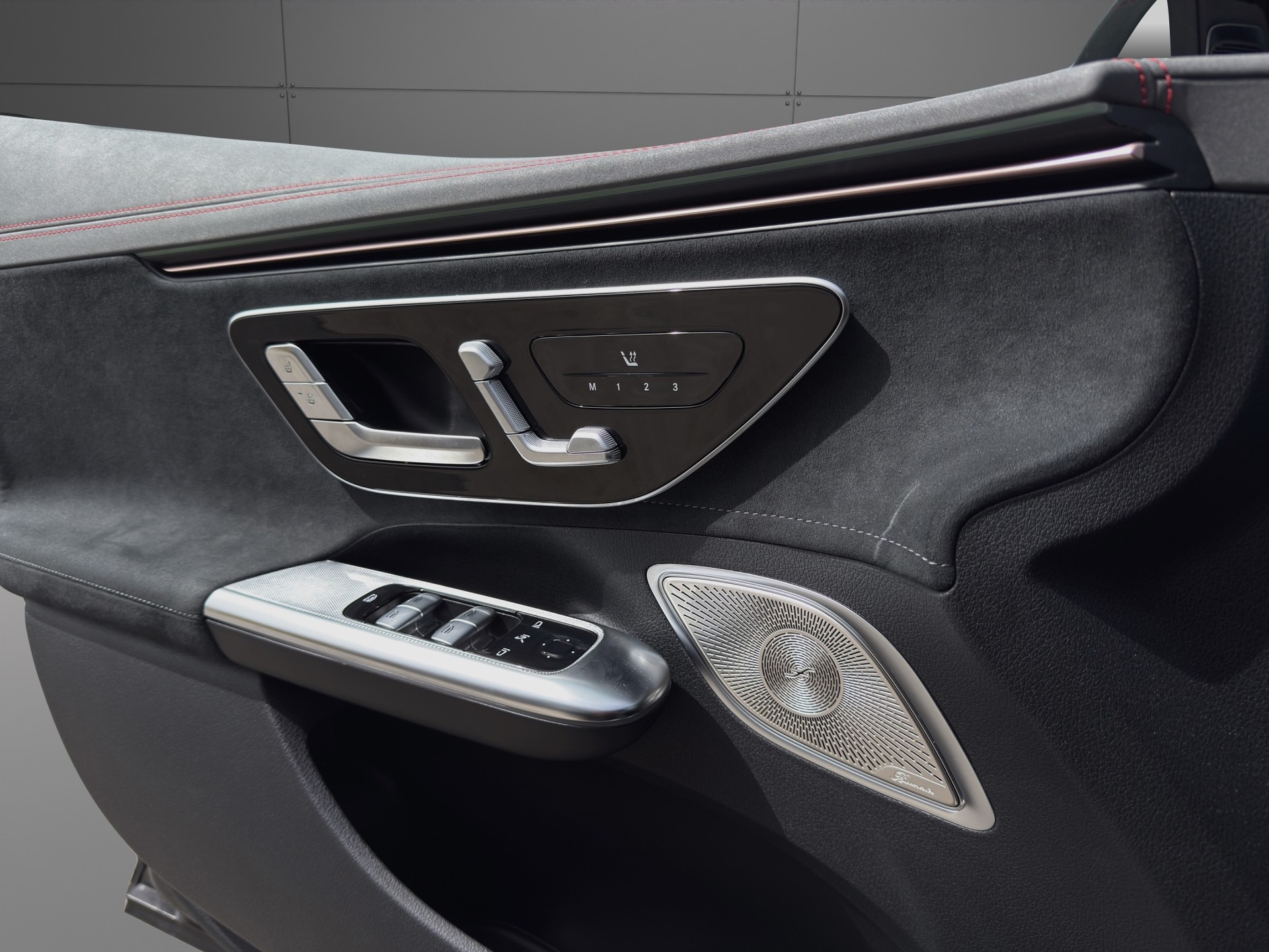 MERCEDES-BENZ EQE 350 4 Matic Executive Edition AMG Line-image-16
