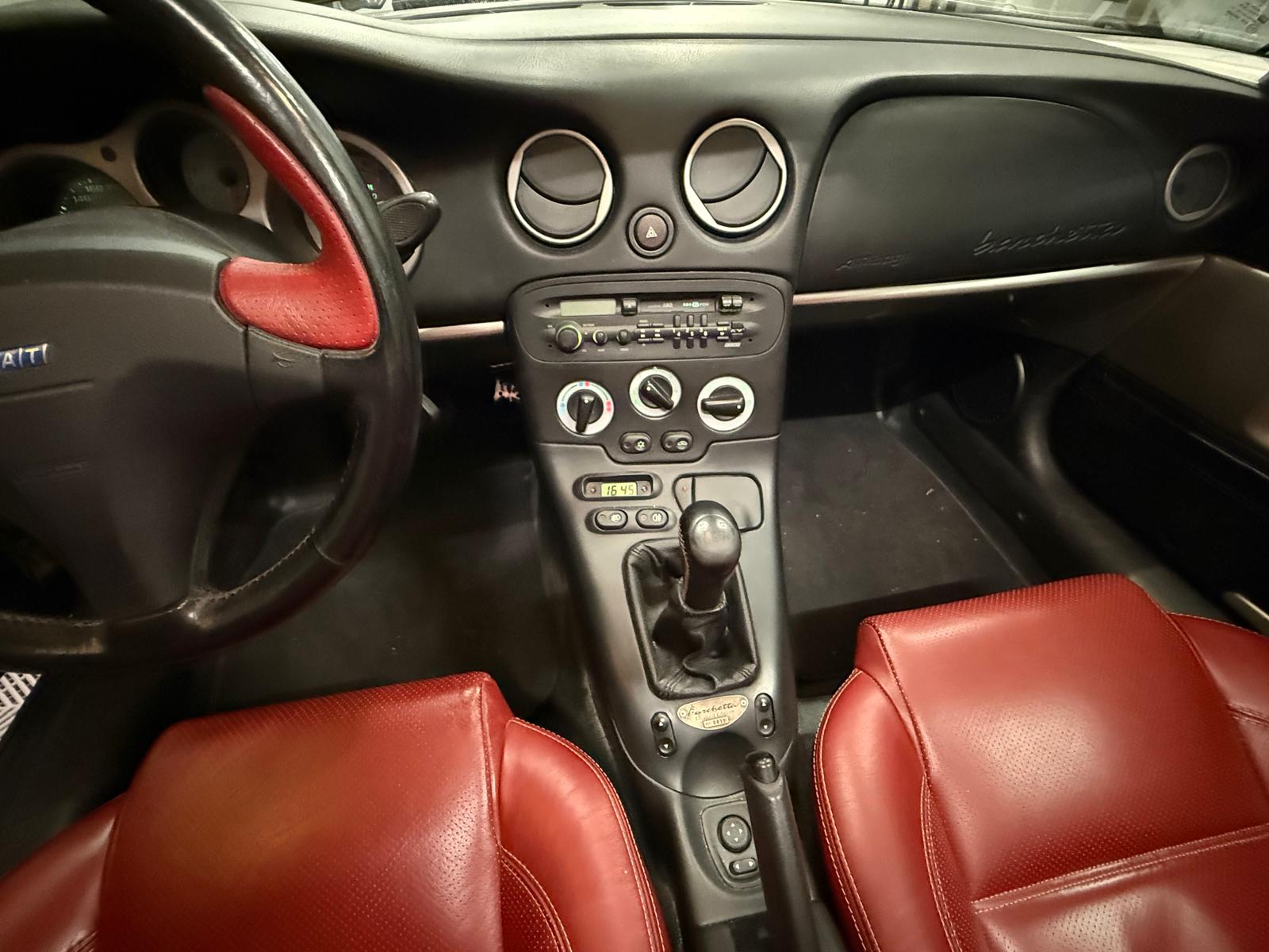 FIAT Barchetta 1.8 Limited Edition-image-12