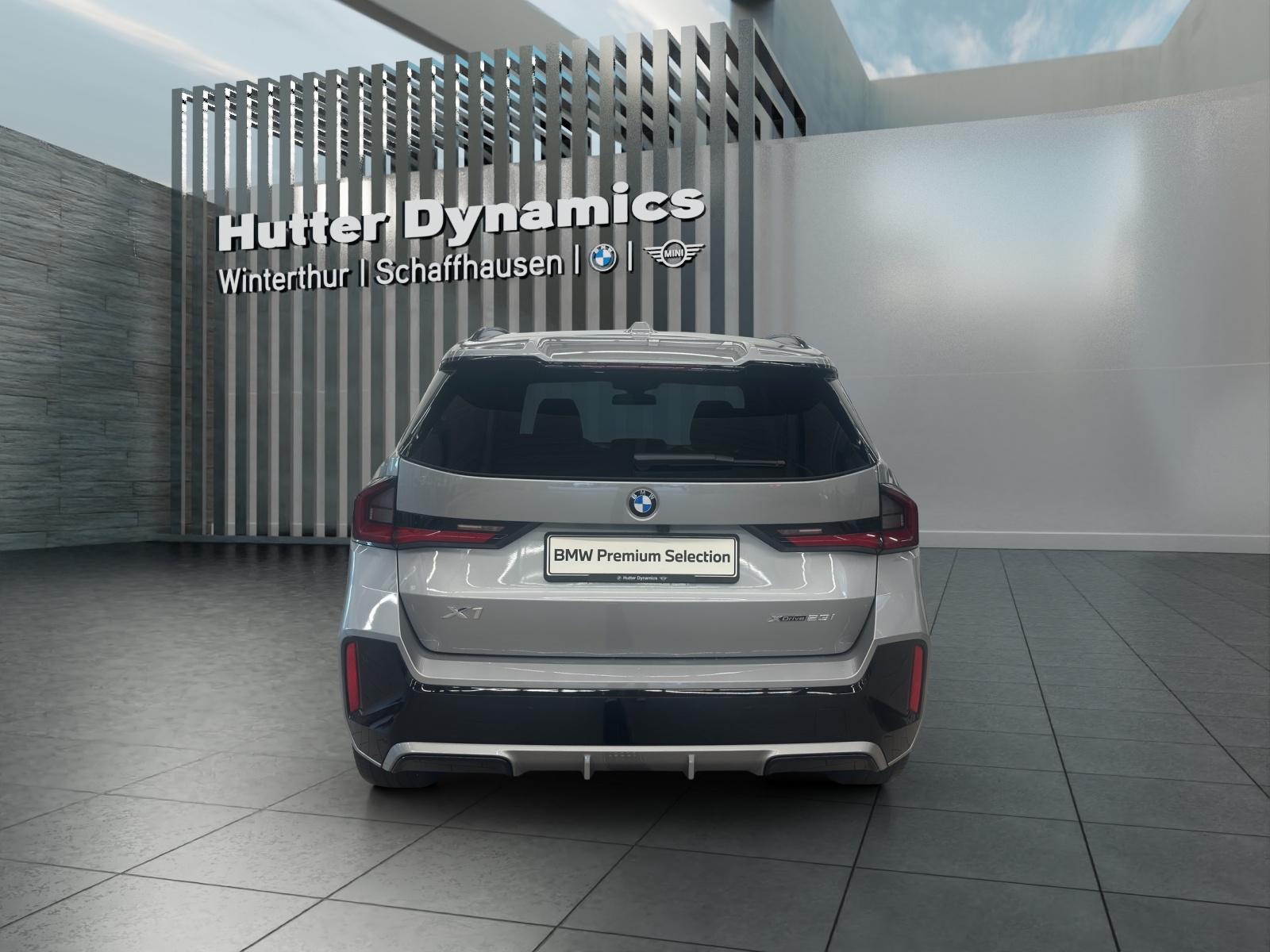 BMW X1 23i xDrive M Sportpaket Pro-image-5