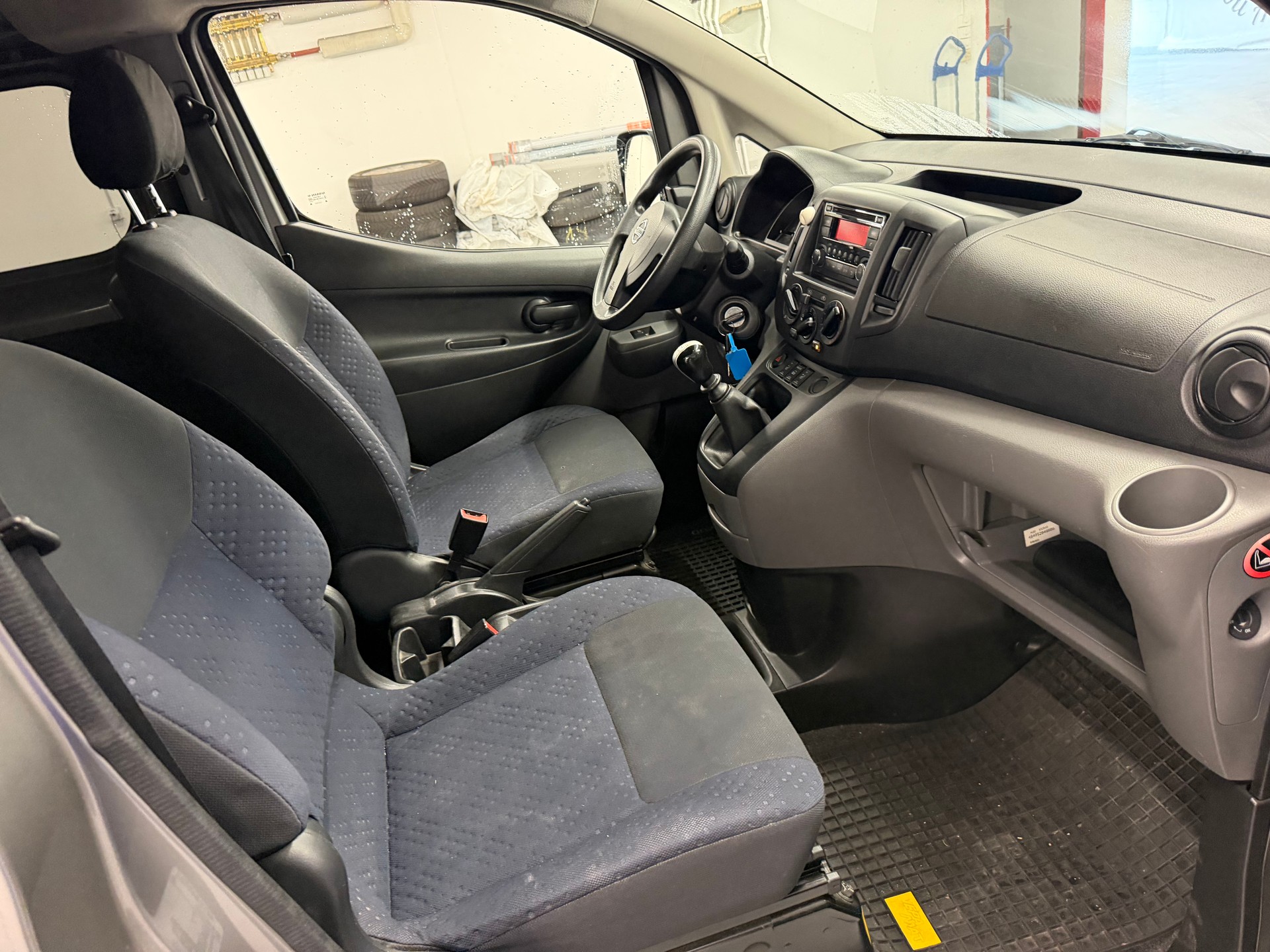 NISSAN NV200 1.5 dCi 110 Evalia Premium-image-13