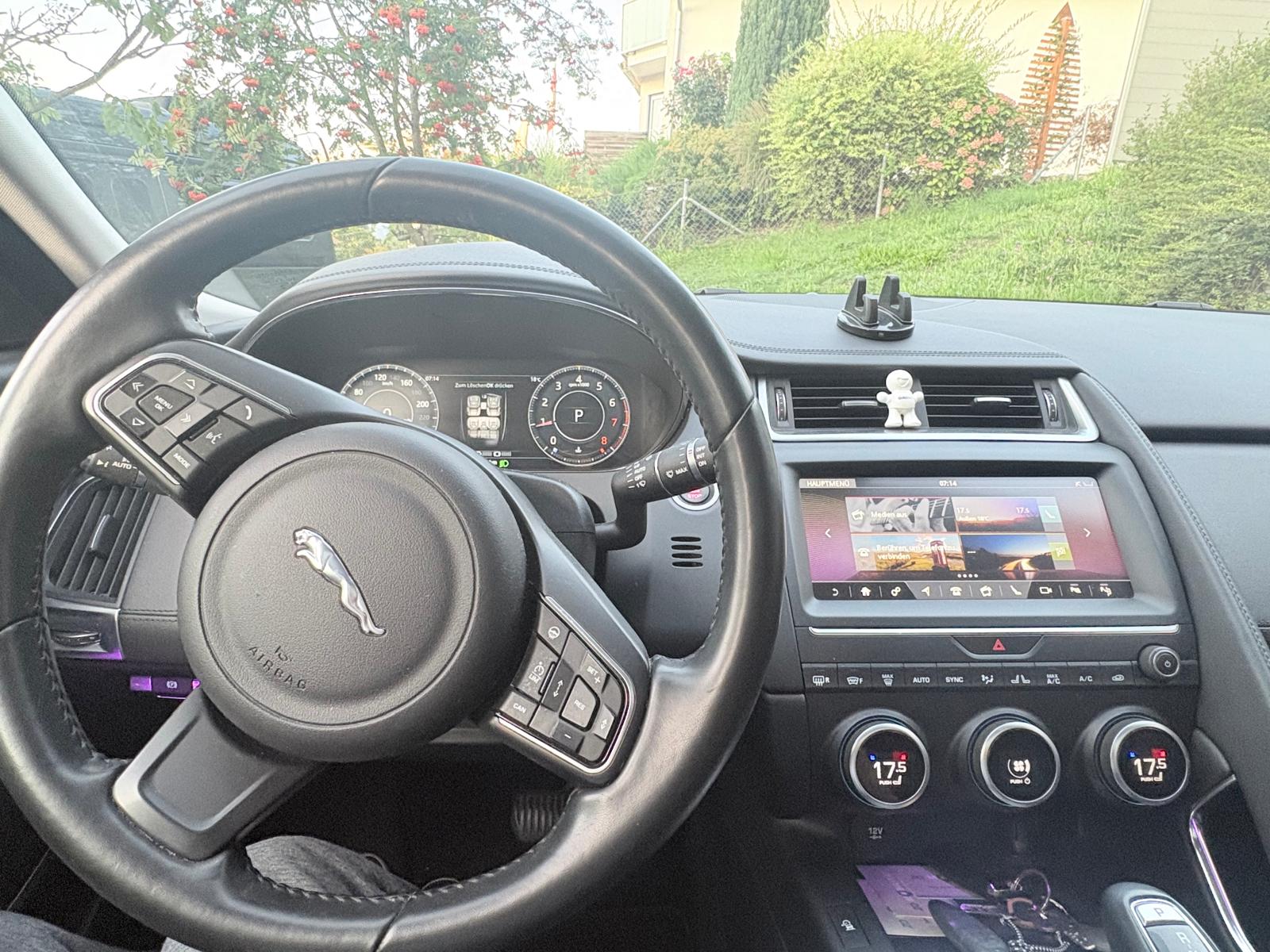 JAGUAR 2.0 T 250 First Edition AWD-image-3