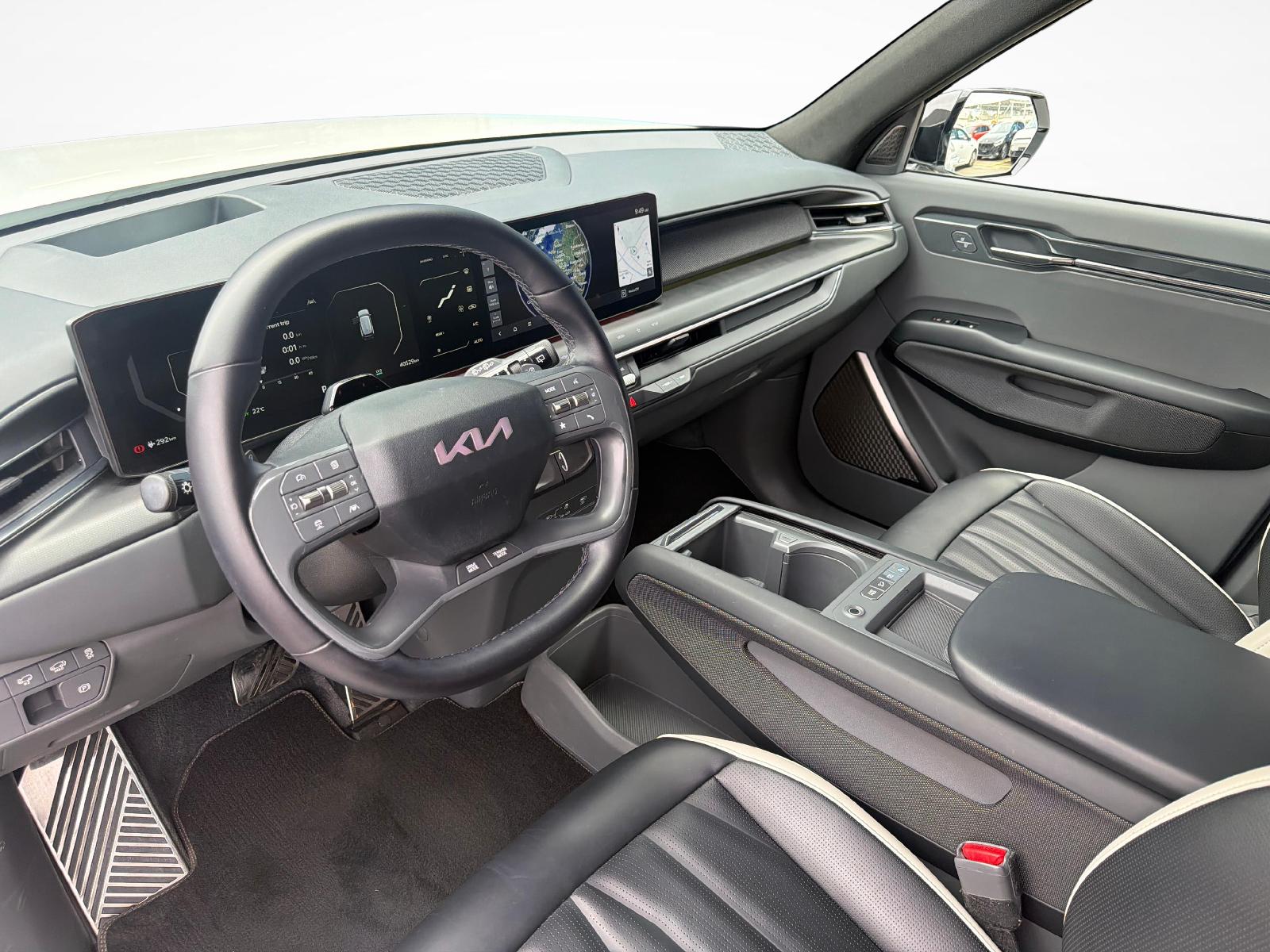 KIA EV9 99.8 kWh GT-Line 4x4-image-14