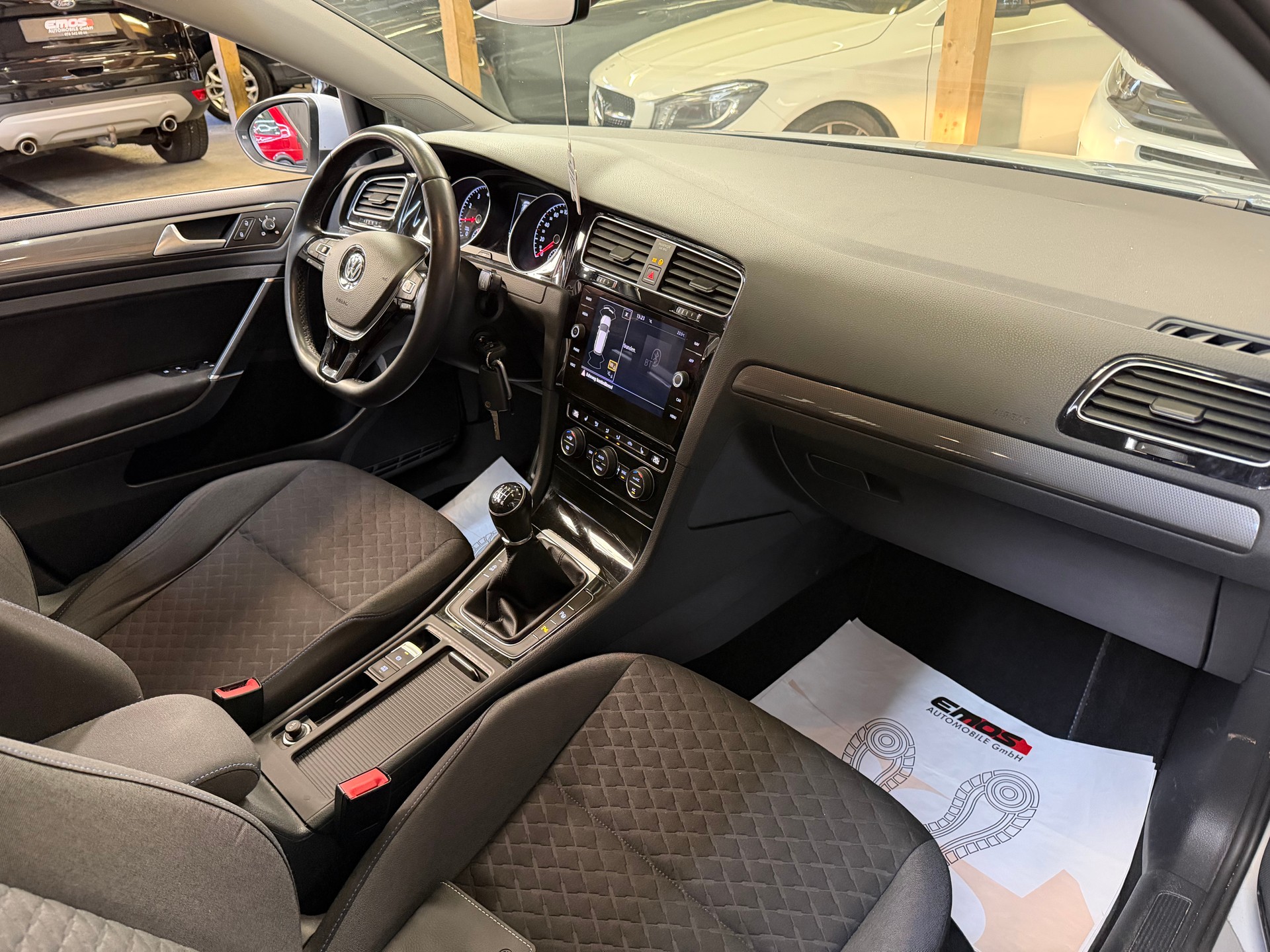 VW Golf Variant 1.0 TSI Comfortline-image-8
