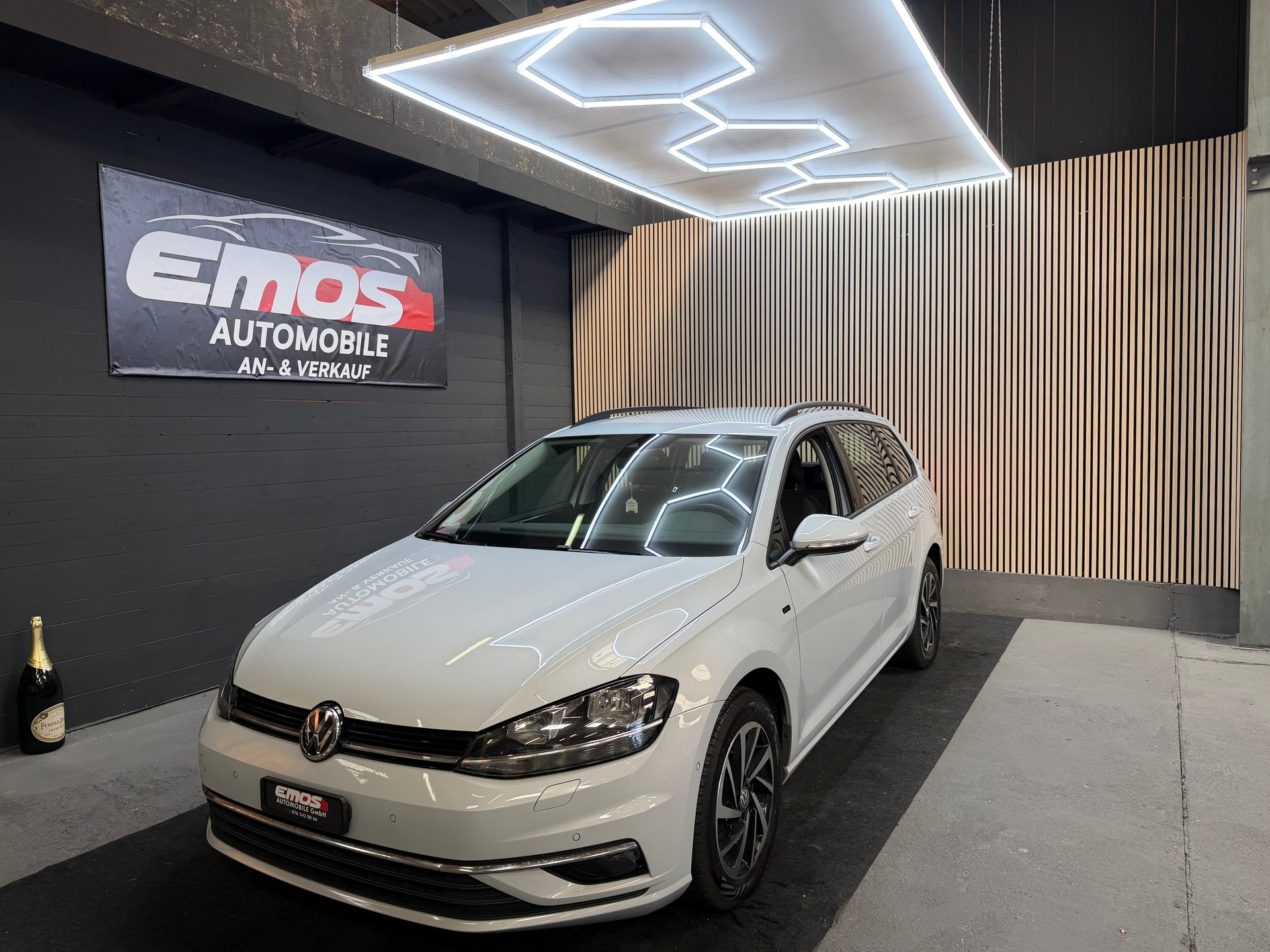 VW Golf Variant 1.0 TSI Comfortline-image-0