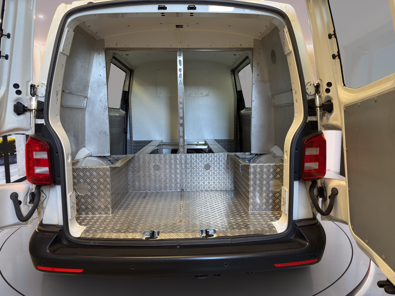 VW T6 2.0 Bi-TDI 4Motion DSG-image-8