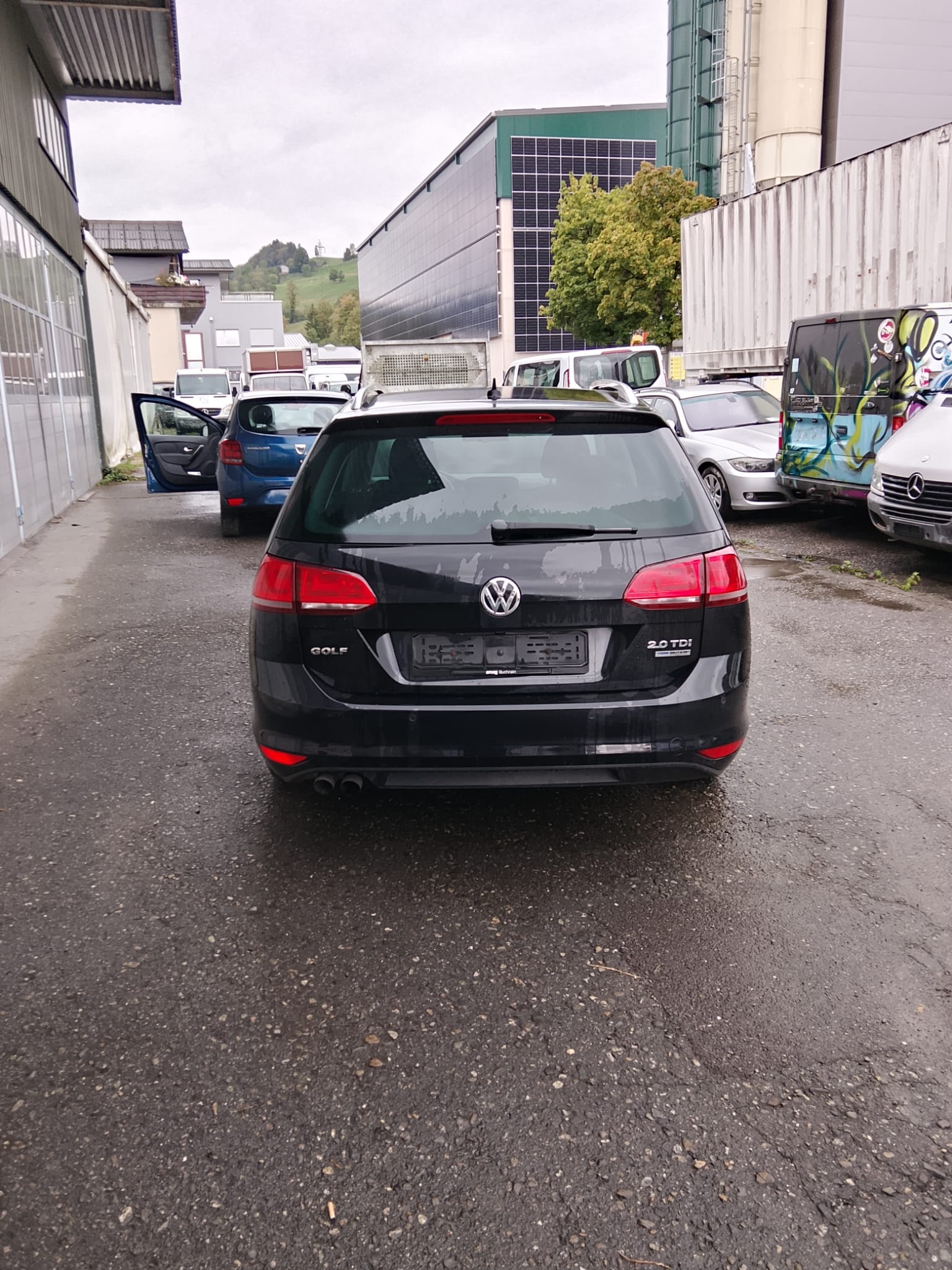 VW Golf Variant 2.0 TDI Comfortline DSG-image-3