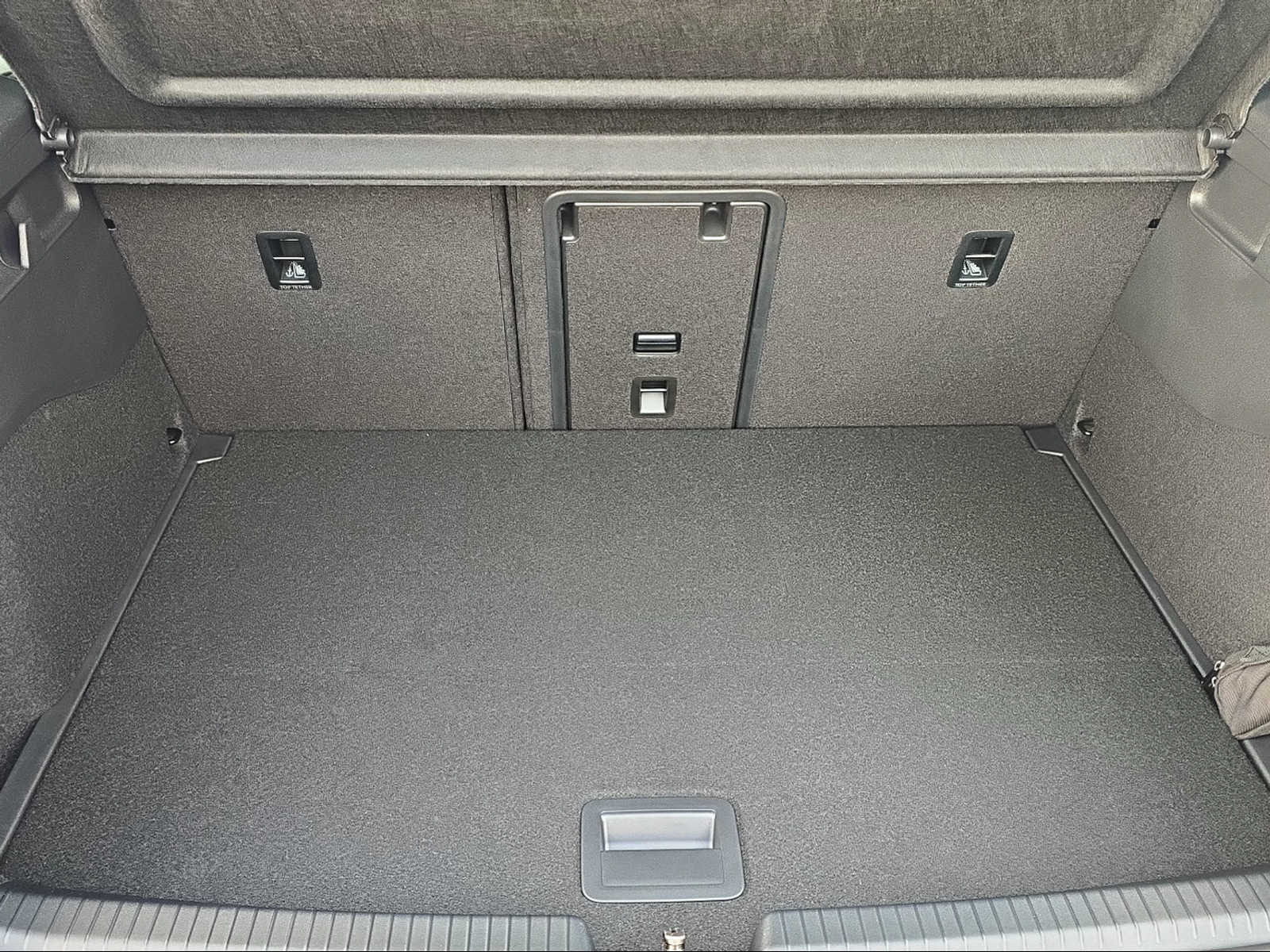 VW ID.3 Neo 58 kWh 190 PS Style-image-13