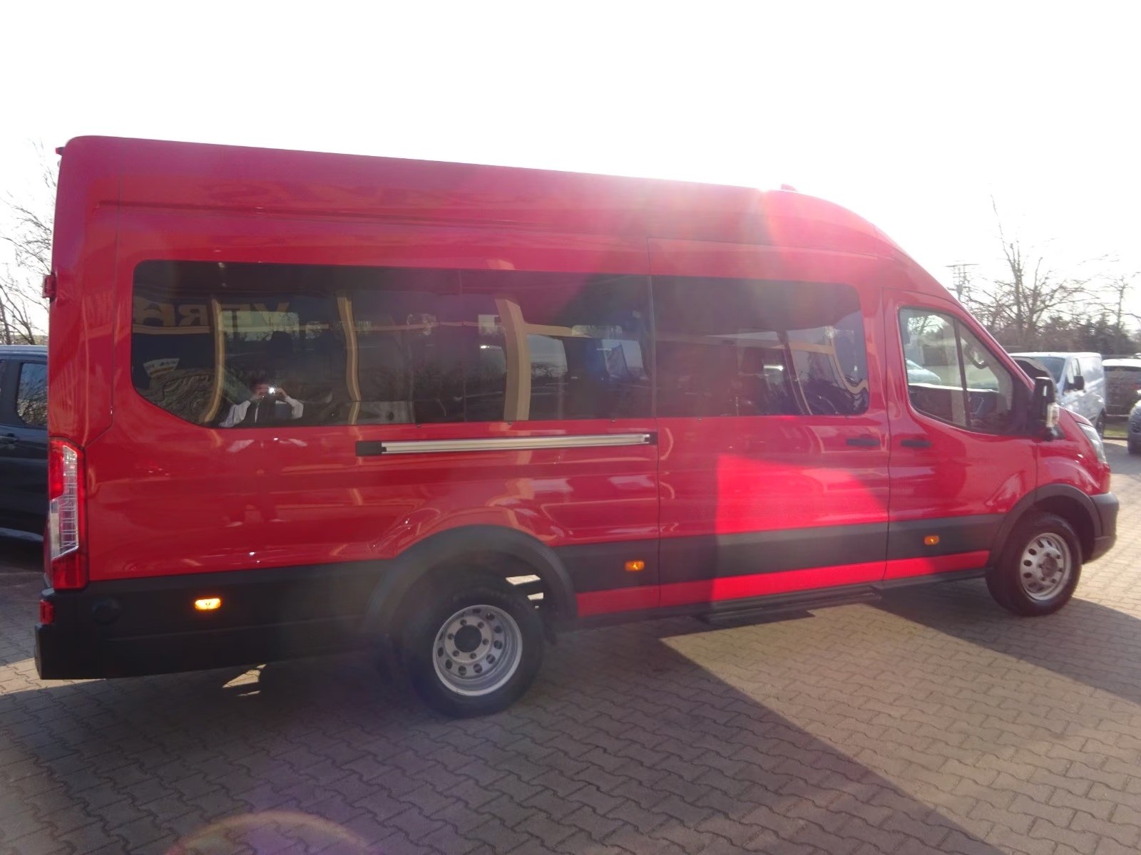 FORD Transit 460 L4 Automat 18Sitzer Standheizung-image-6