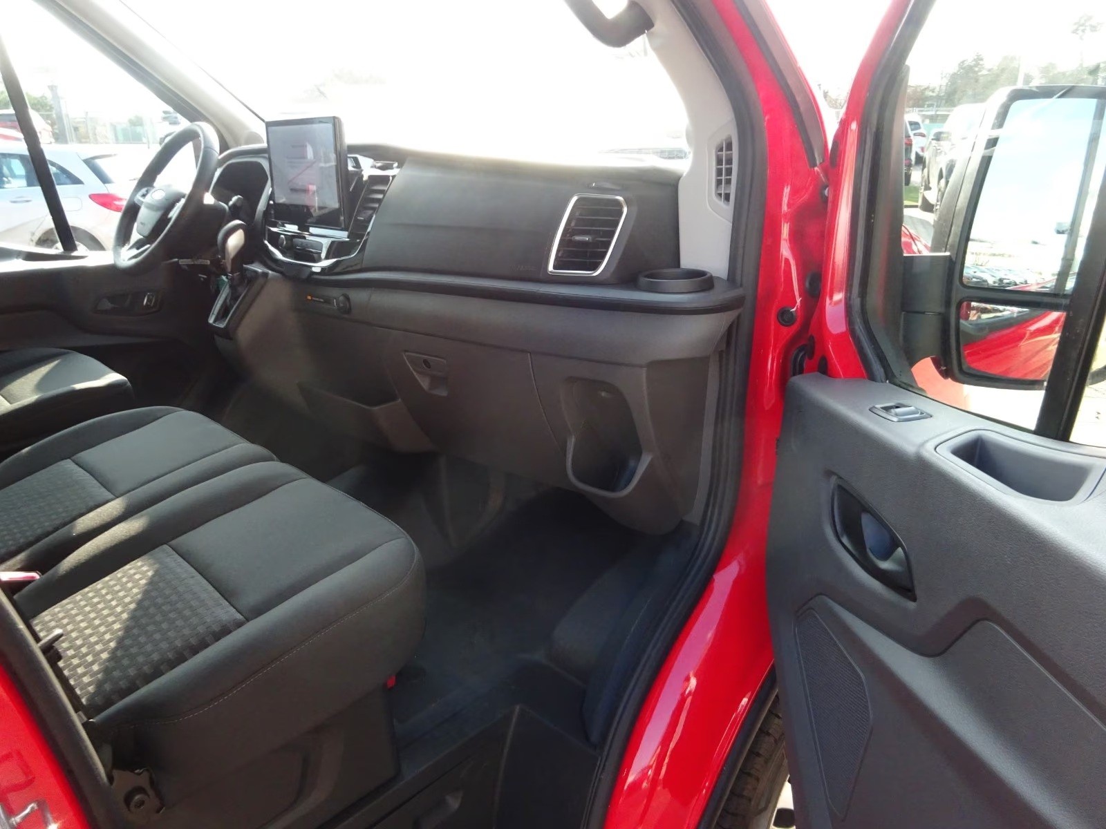 FORD Transit 460 L4 Automat 18Sitzer Standheizung-image-8