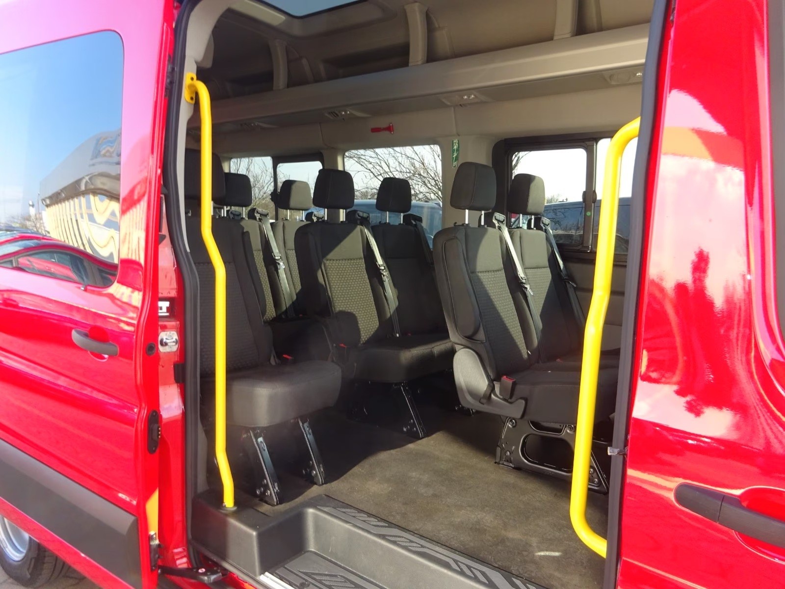 FORD Transit 460 L4 Automat 18Sitzer Standheizung-image-11