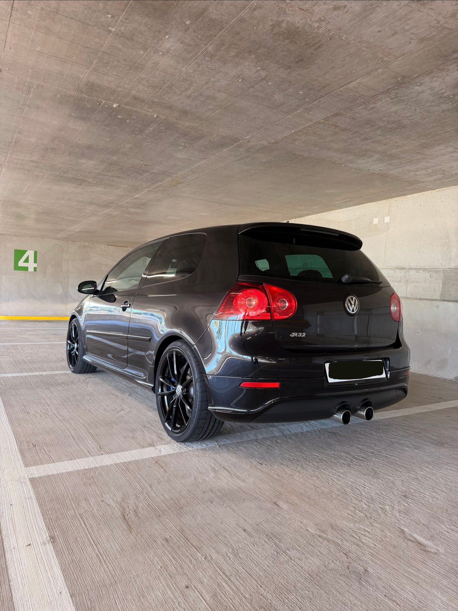 VW 3.2 V6 R32 DSG 4motion-image-2